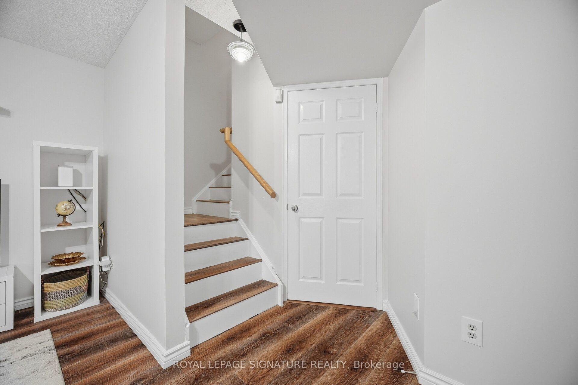 Photo 21 of Unit 57, 6880 Meadowvale Town Centre Circle, Mississauga, Meadowvale — HOMEH