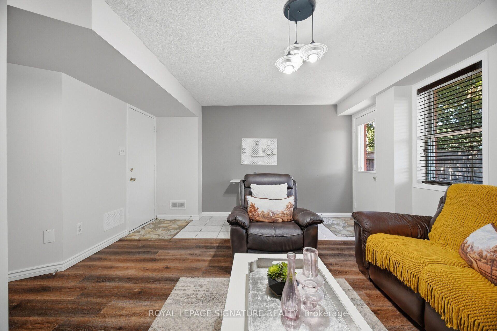 Photo 24 of Unit 57, 6880 Meadowvale Town Centre Circle, Mississauga, Meadowvale — HOMEH