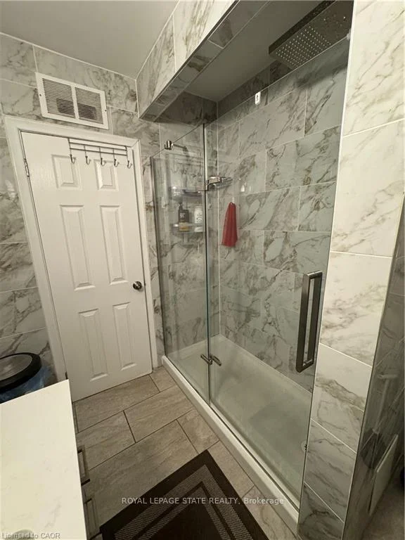Photo 26 of 1364 Wilson Avenue, North York, Downsview-Roding-CFB — HOMEH