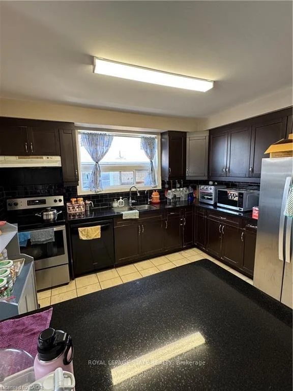 Photo 33 of 1364 Wilson Avenue, North York, Downsview-Roding-CFB — HOMEH
