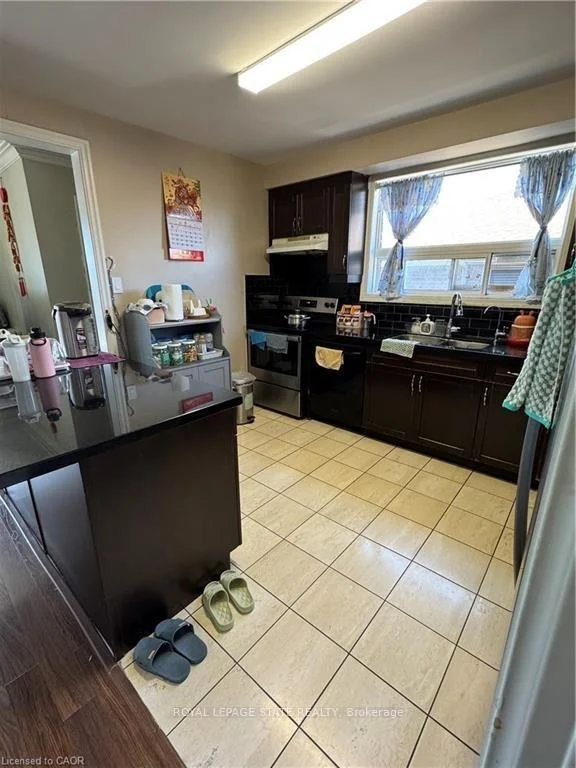 Photo 34 of 1364 Wilson Avenue, North York, Downsview-Roding-CFB — HOMEH