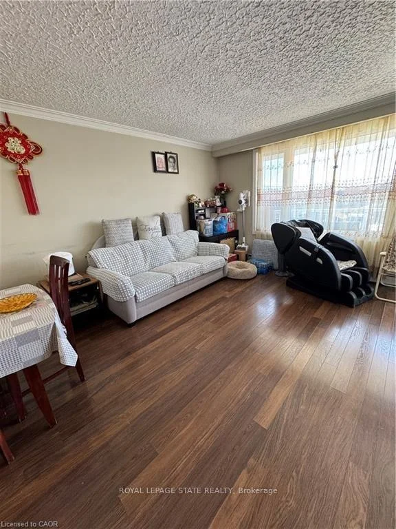 Photo 35 of 1364 Wilson Avenue, North York, Downsview-Roding-CFB — HOMEH