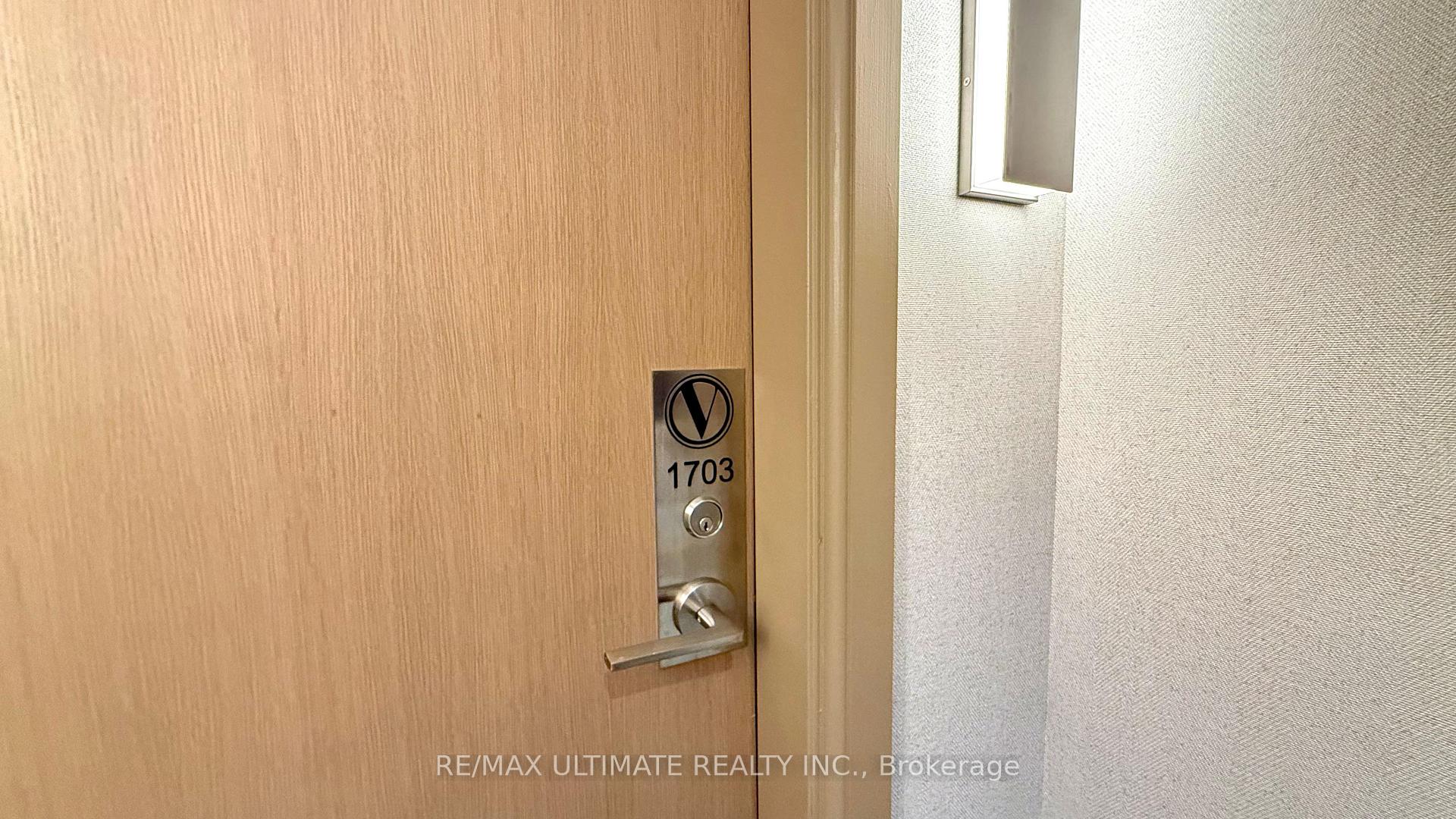 Photo 11 of Unit 1703, 5 Meadowdale Road, Vaughan, Vaughan Corporate Centre — HOMEH