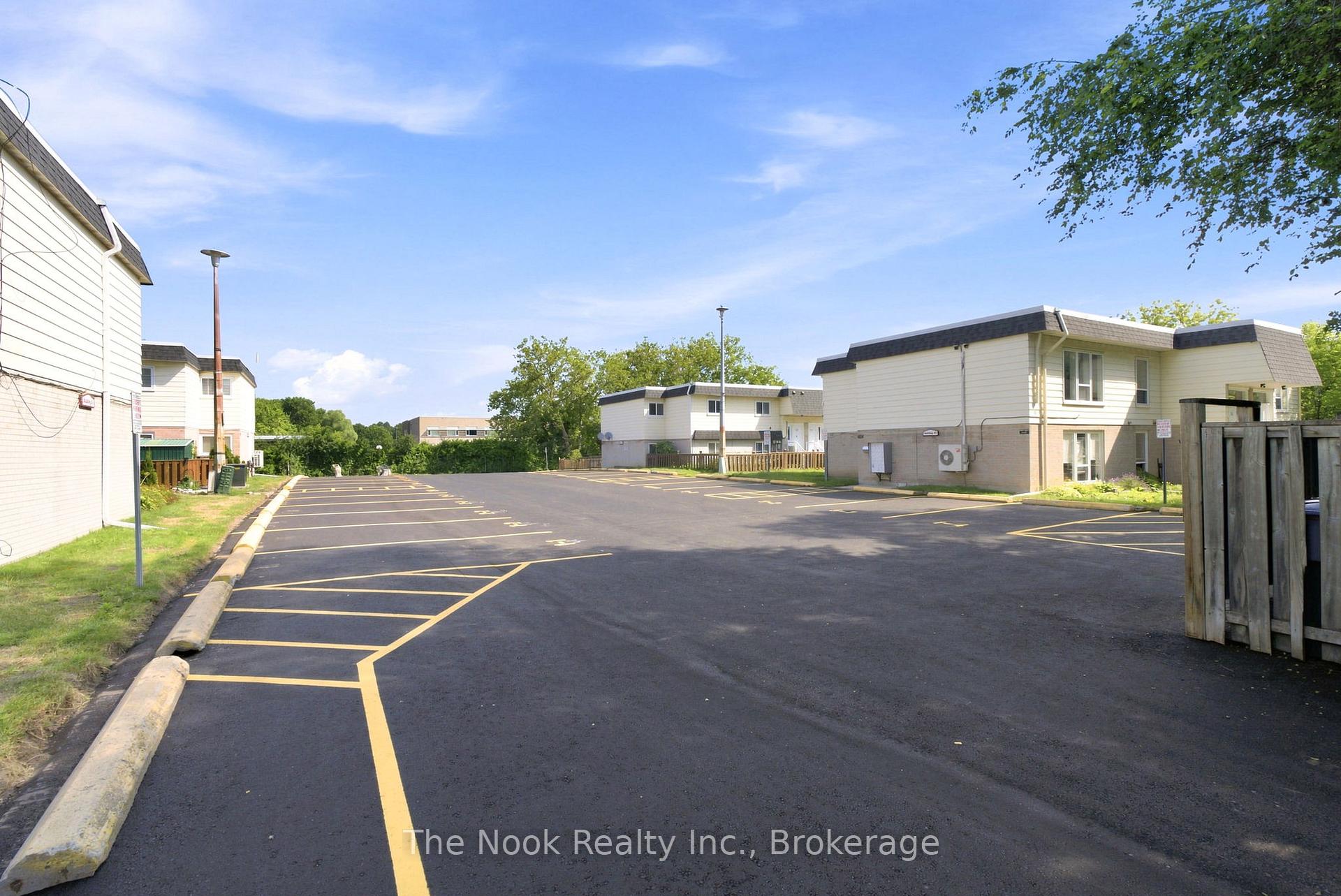 Photo 3 of Unit 1-3, 540 Mary Street, Whitby, Downtown Whitby — HOMEH