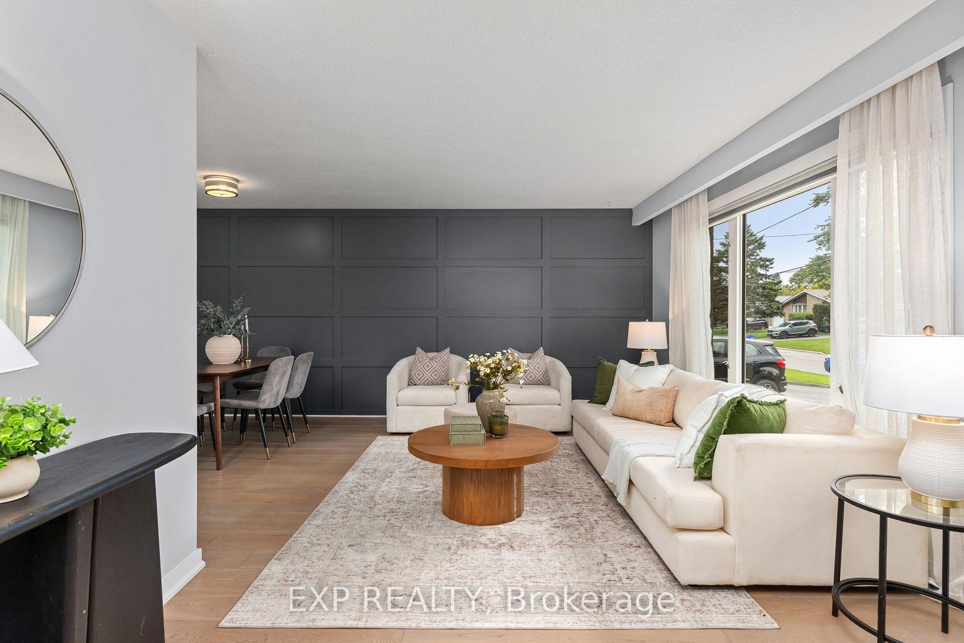 Photo 3 of 1439 Parkham Crescent, Pickering, Bay Ridges — HOMEH