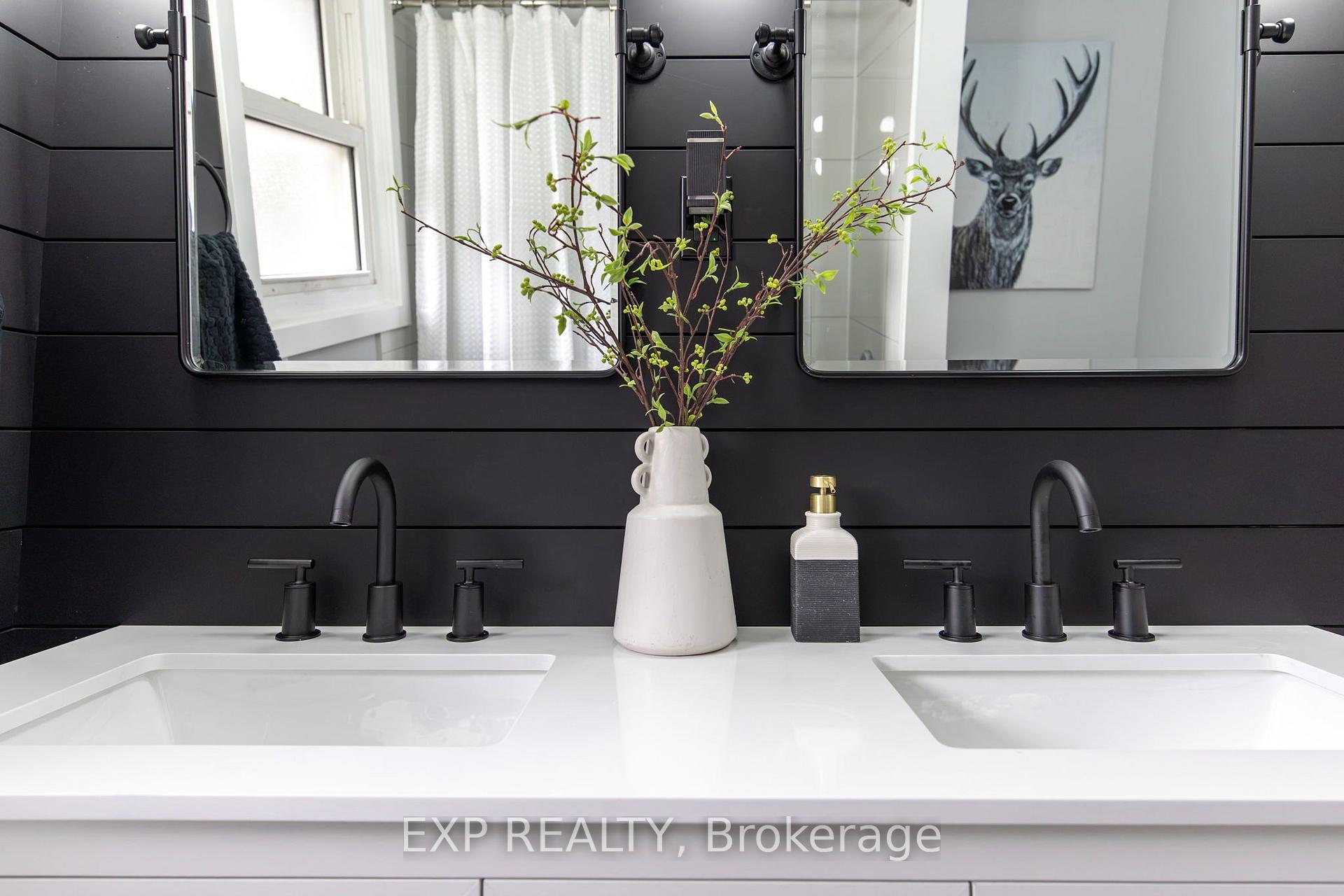 Photo 12 of 1439 Parkham Crescent, Pickering, Bay Ridges — HOMEH