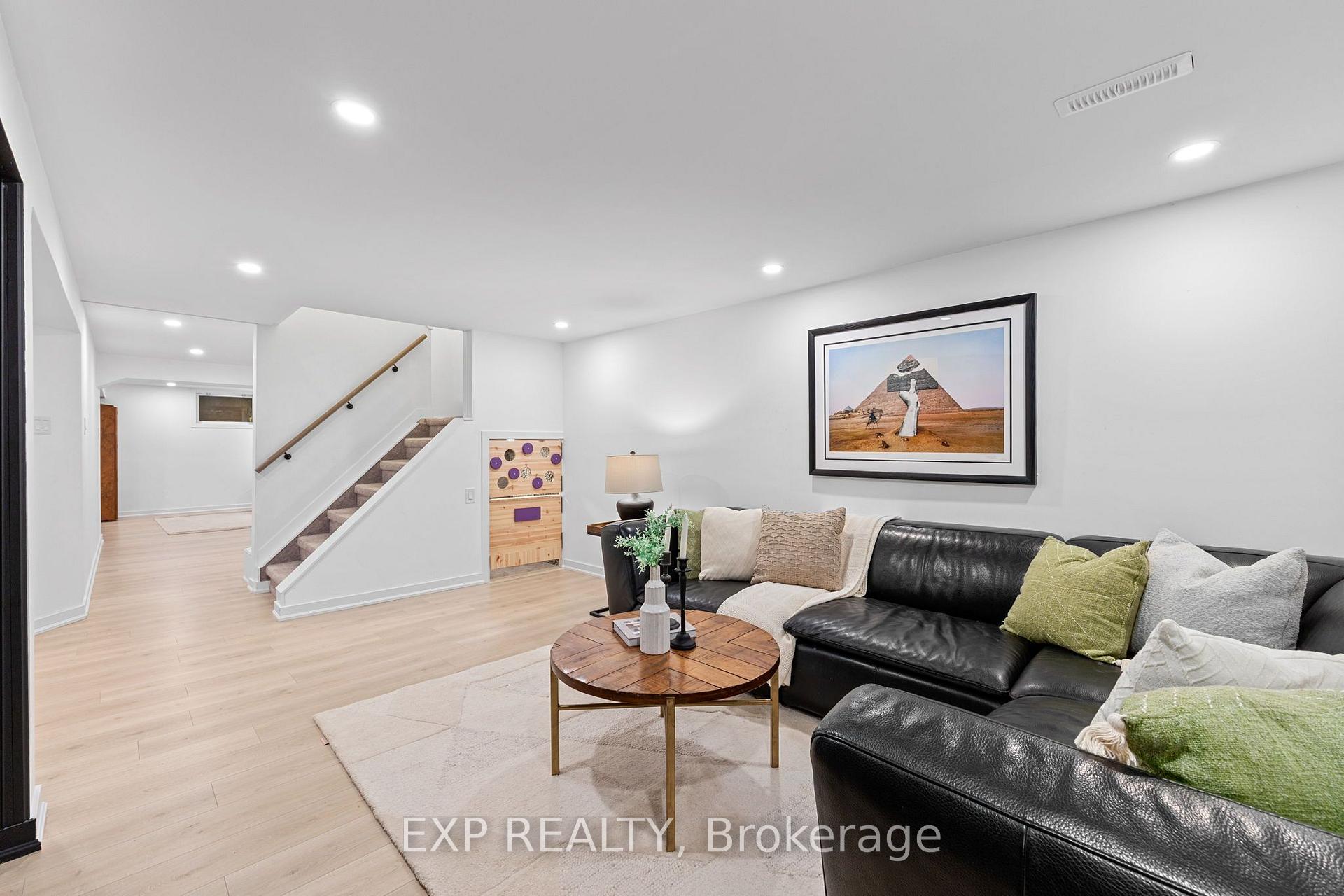 Photo 19 of 1439 Parkham Crescent, Pickering, Bay Ridges — HOMEH