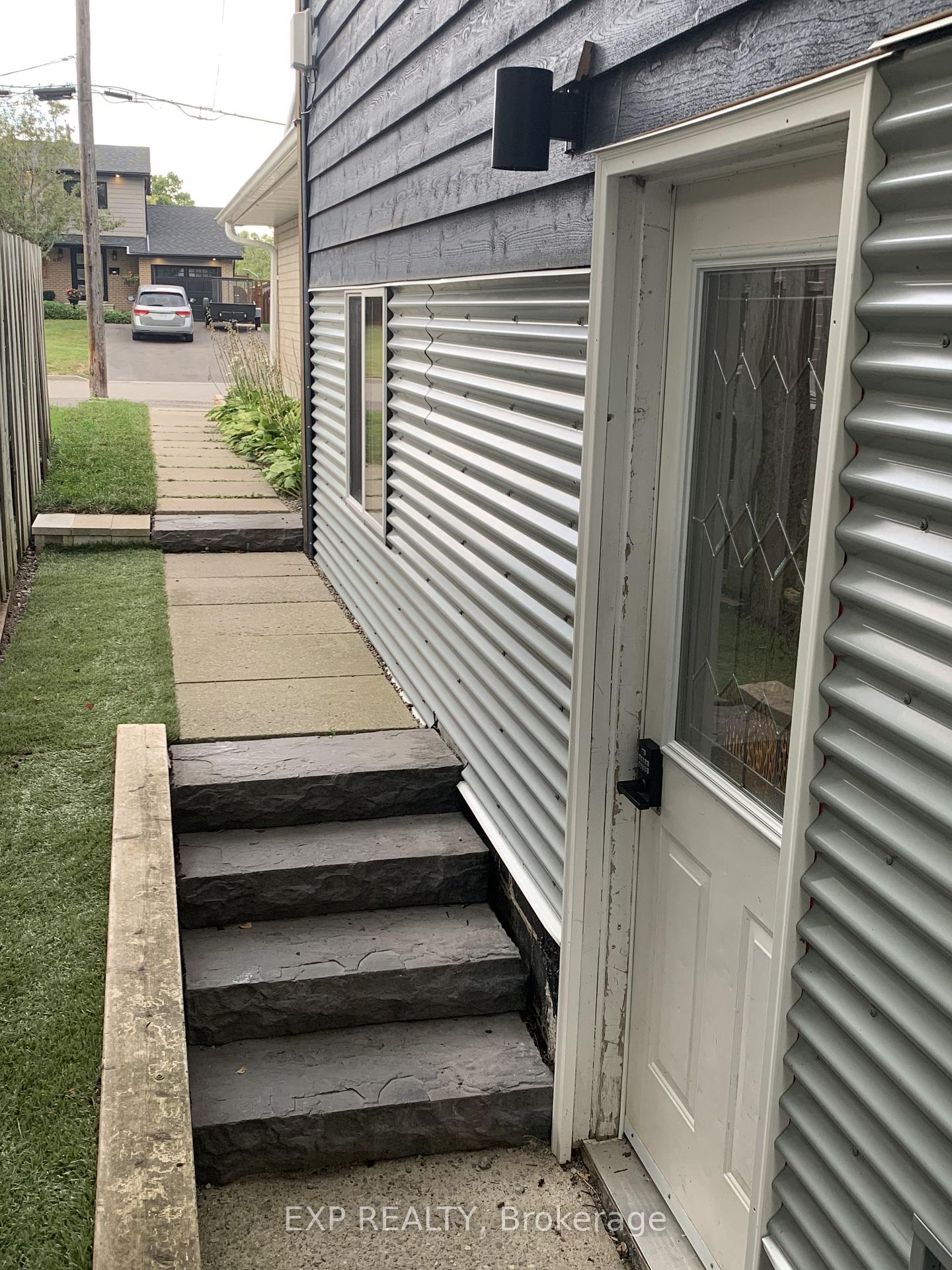 Photo 27 of 1439 Parkham Crescent, Pickering, Bay Ridges — HOMEH