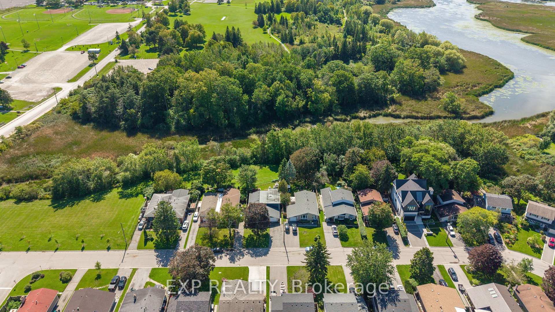 Photo 39 of 1439 Parkham Crescent, Pickering, Bay Ridges — HOMEH