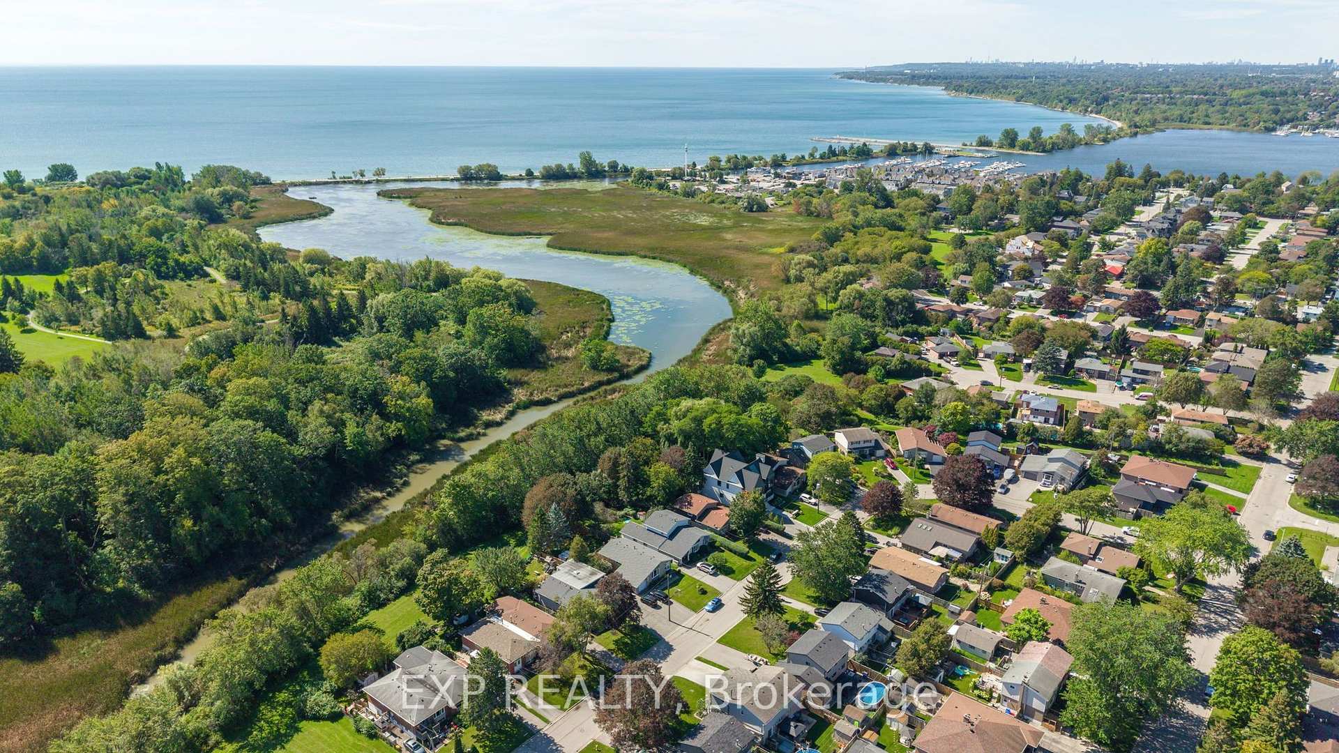 Photo 41 of 1439 Parkham Crescent, Pickering, Bay Ridges — HOMEH