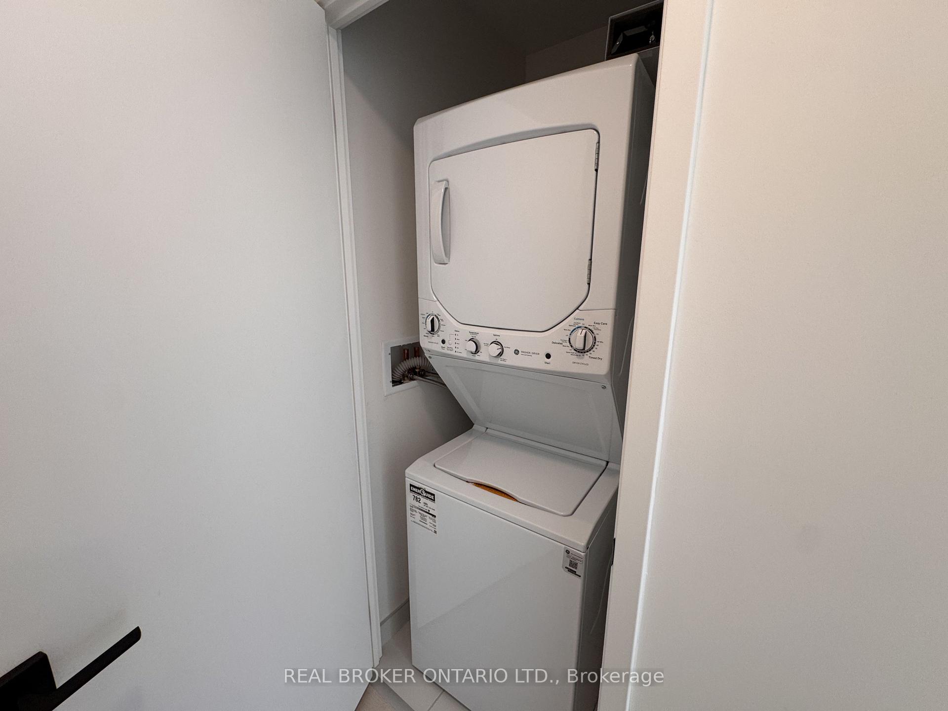 Photo 26 of 410 Keele Street, Toronto, Junction Area — HOMEH