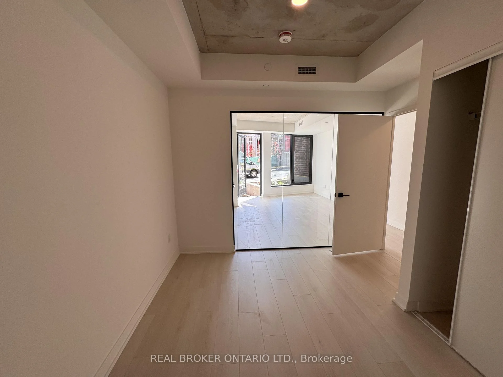 Photo 11 of 410 Keele Street, Toronto, Junction Area — HOMEH