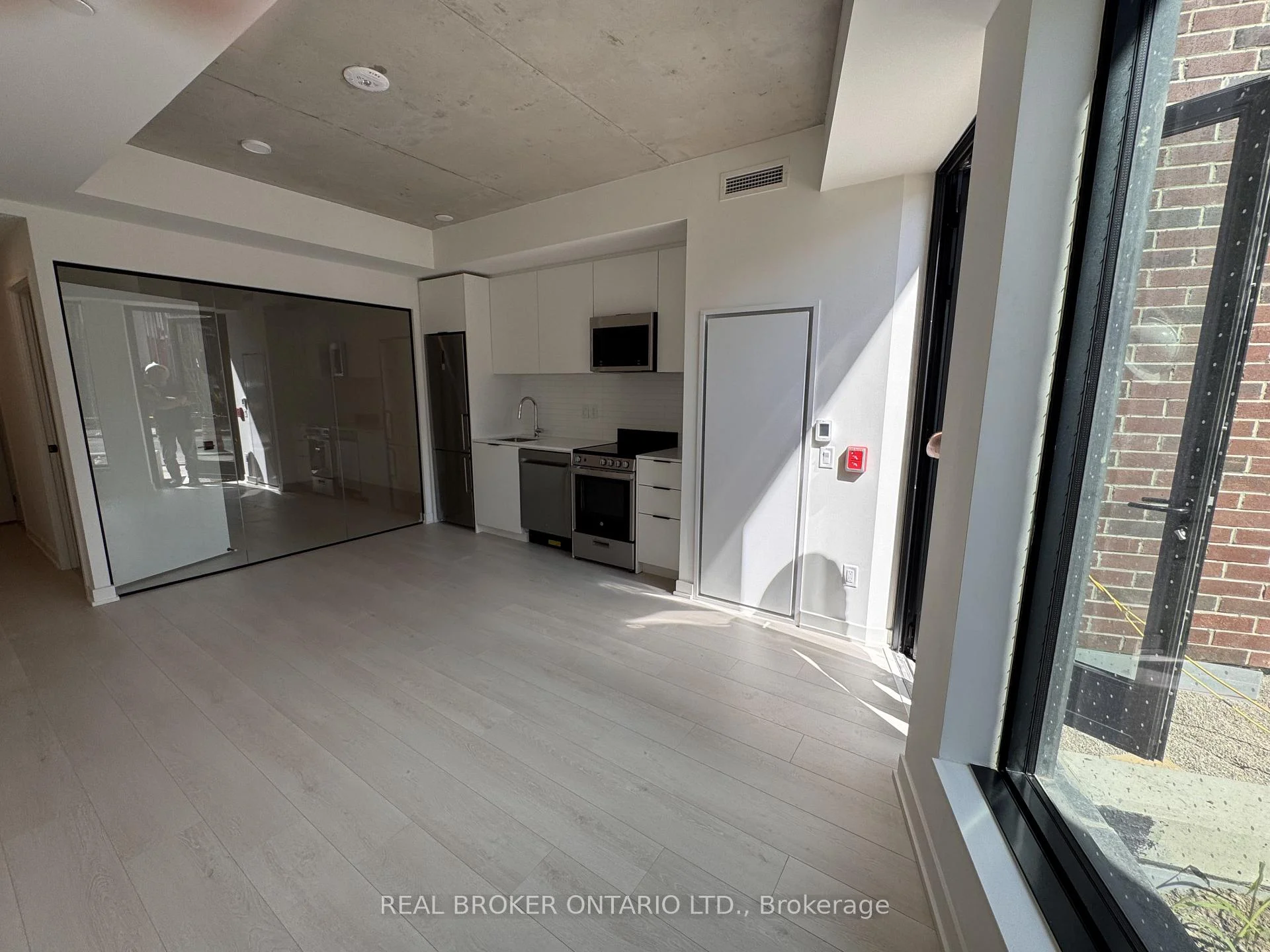 Photo 21 of 410 Keele Street, Toronto, Junction Area — HOMEH