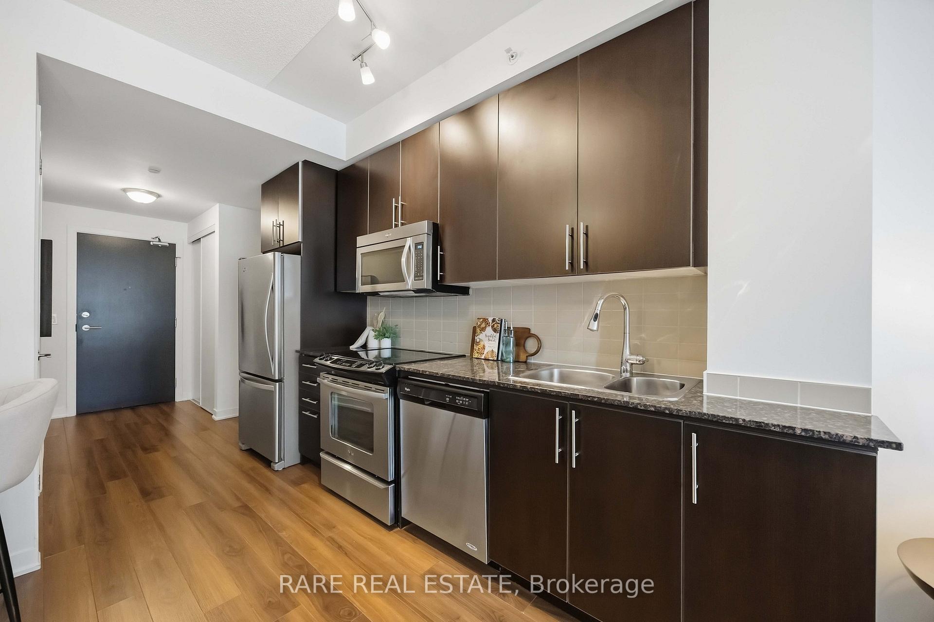 Photo 7 of Unit 518, 60 Berwick Avenue, Toronto, Yonge-Eglinton — HOMEH