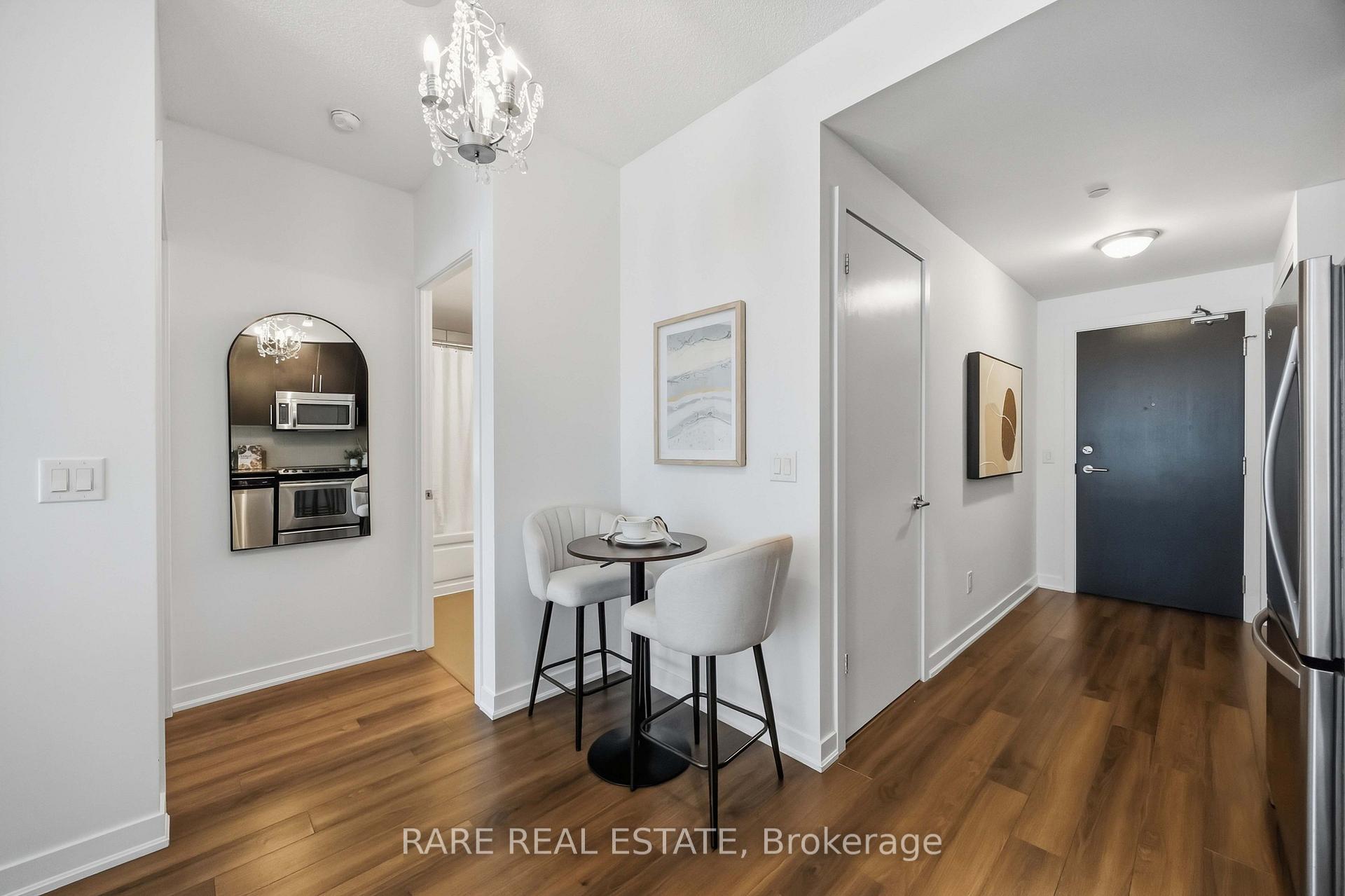 Photo 10 of Unit 518, 60 Berwick Avenue, Toronto, Yonge-Eglinton — HOMEH