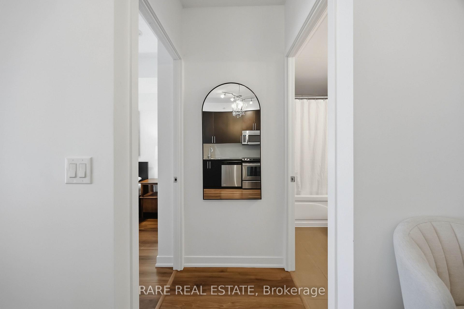 Photo 15 of Unit 518, 60 Berwick Avenue, Toronto, Yonge-Eglinton — HOMEH