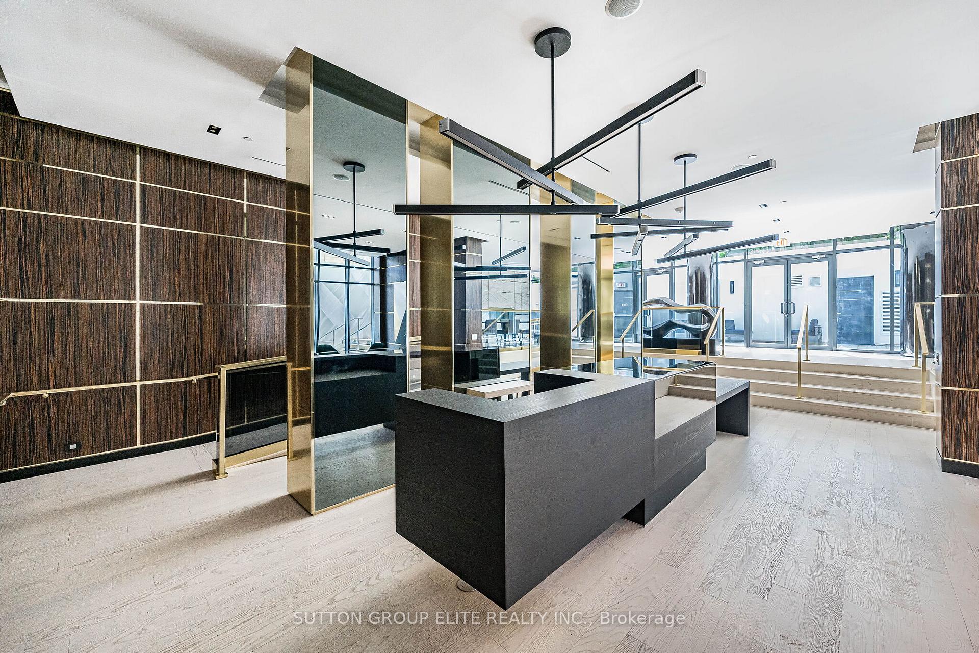 Photo 5 of Unit 814, 3018 Yonge Street, Toronto, Lawrence Park South — HOMEH