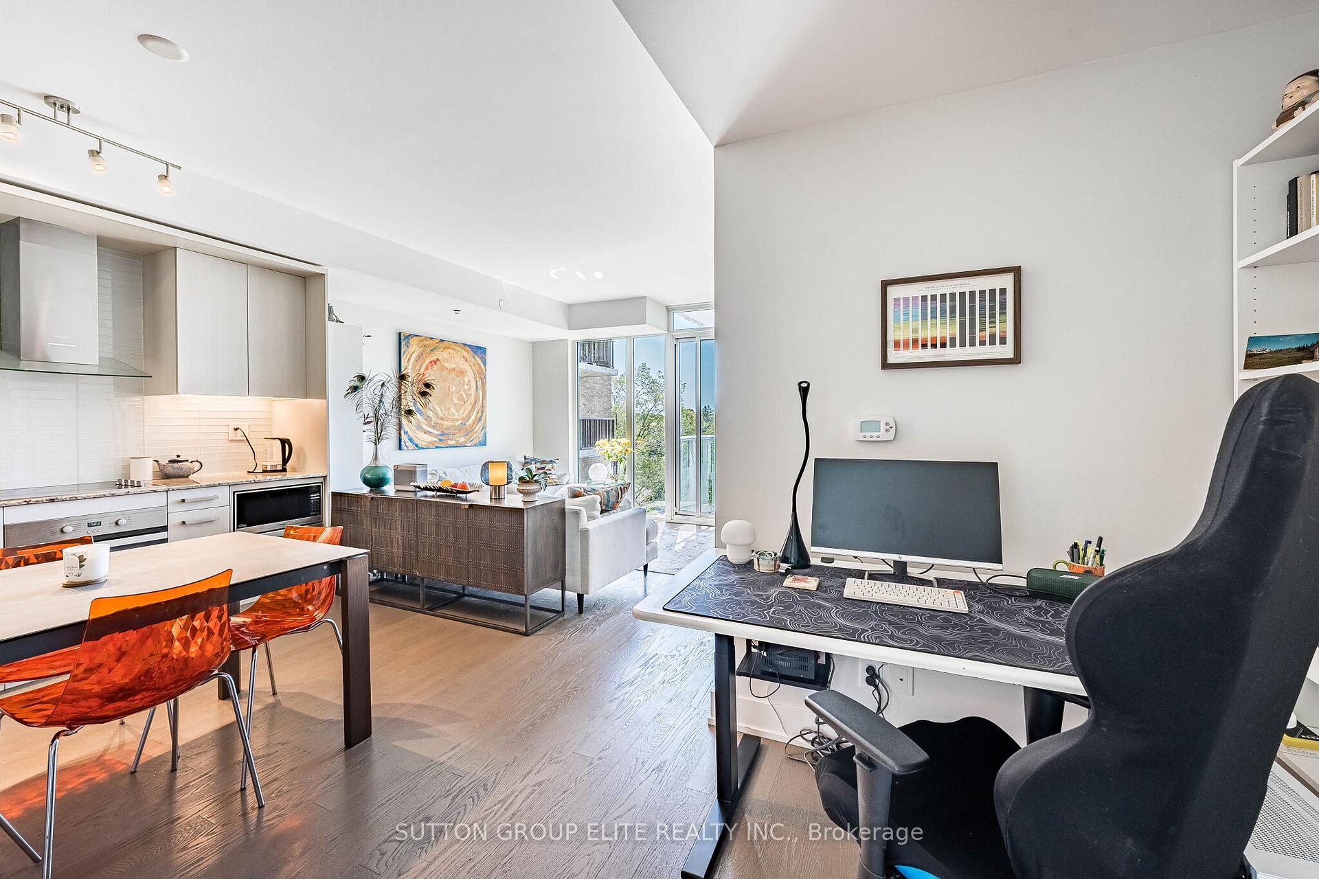 Photo 17 of Unit 814, 3018 Yonge Street, Toronto, Lawrence Park South — HOMEH