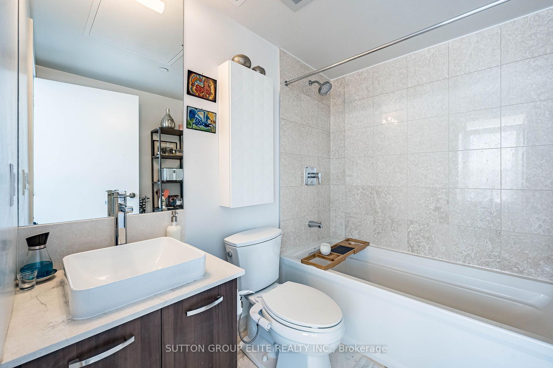 Photo 29 of Unit 814, 3018 Yonge Street, Toronto, Lawrence Park South — HOMEH