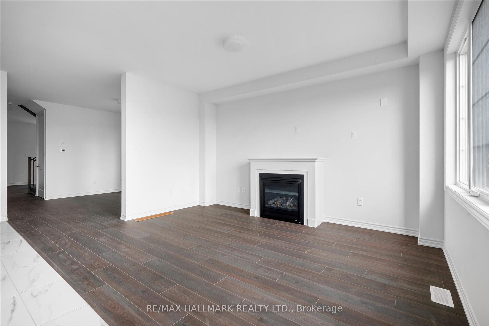 Photo 9 of 460 Trevor Street, Cobourg — HOMEH