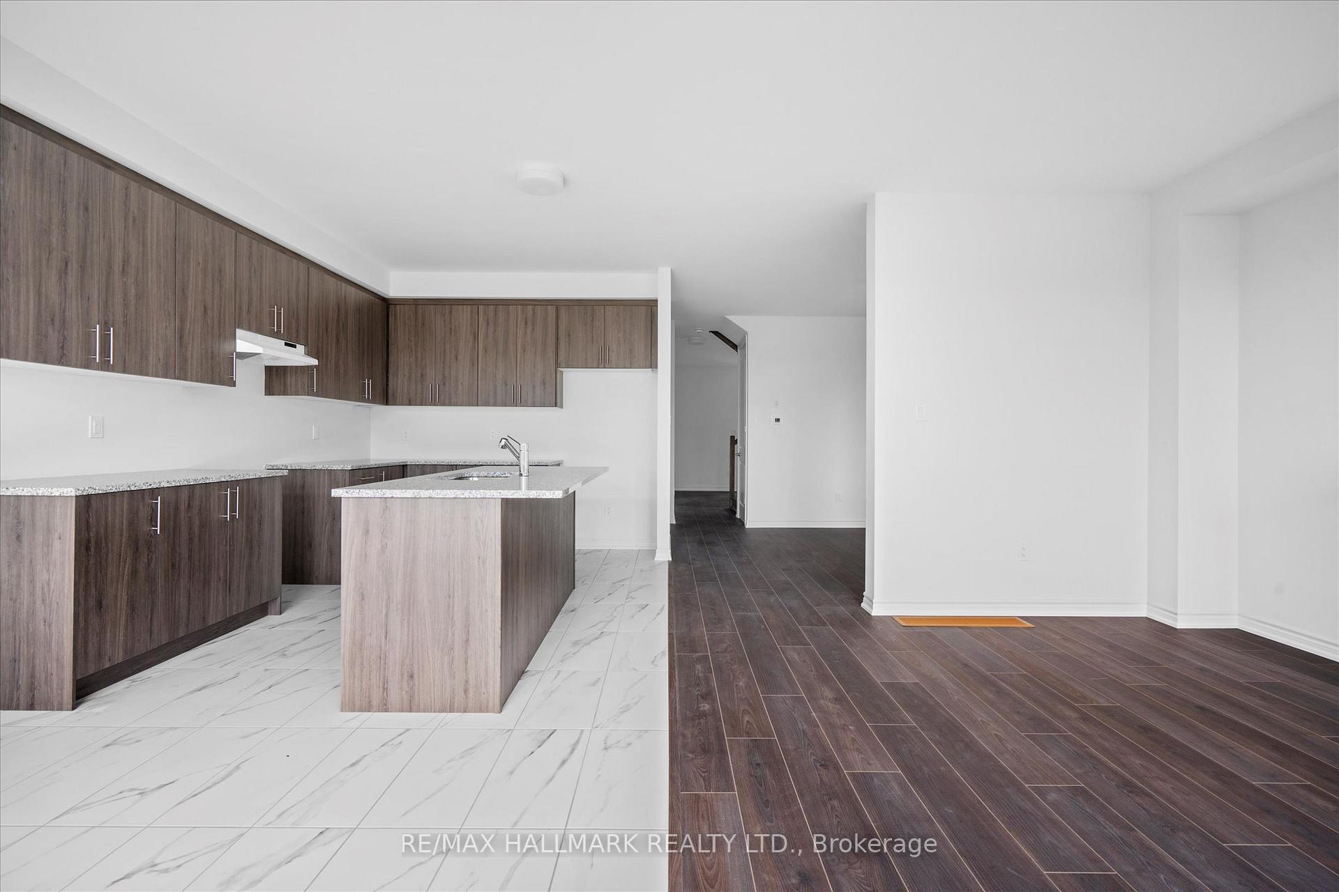 Photo 11 of 460 Trevor Street, Cobourg — HOMEH