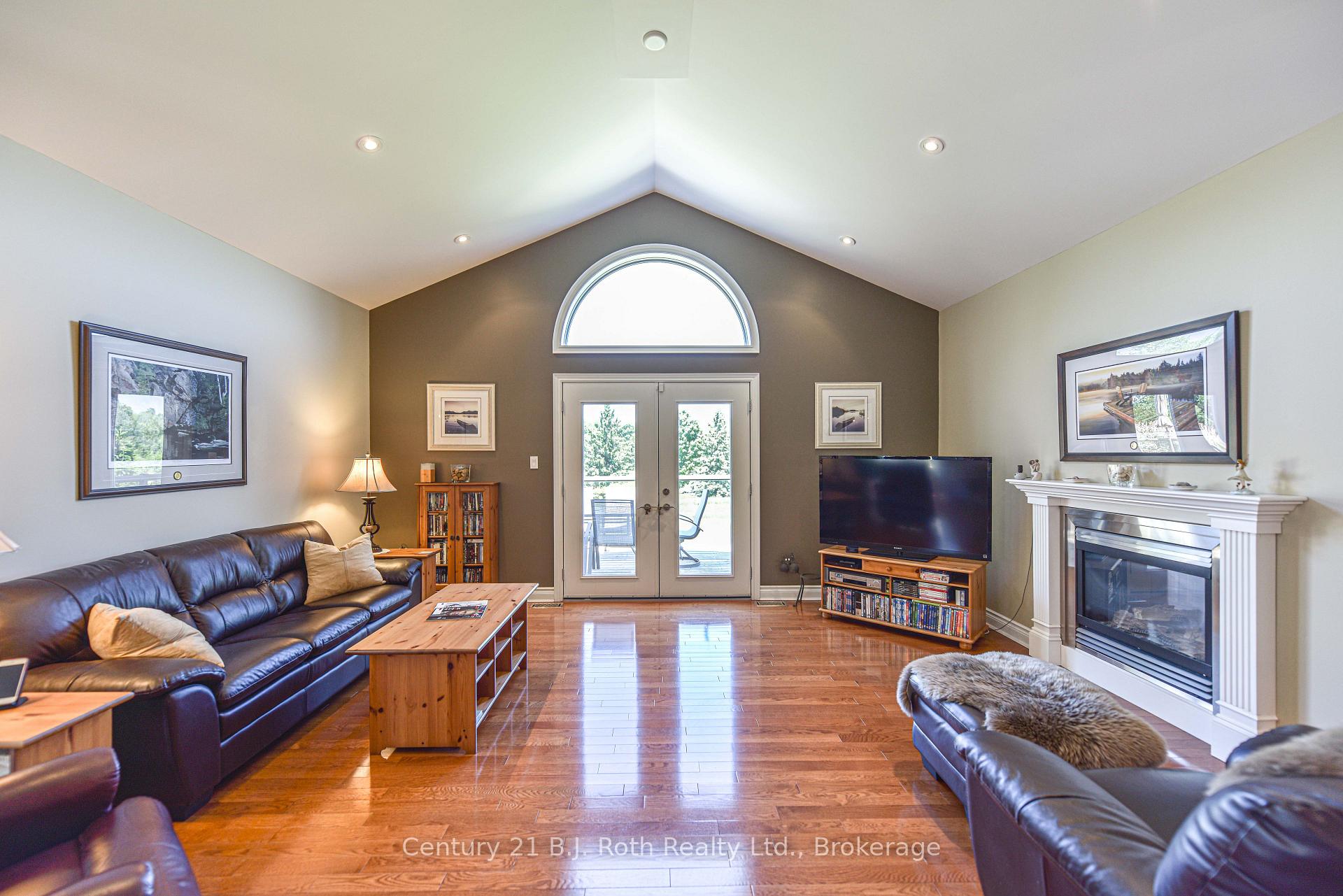 Photo 17 of 1273 Hawk Ridge Crescent, Severn, Rural Severn — HOMEH