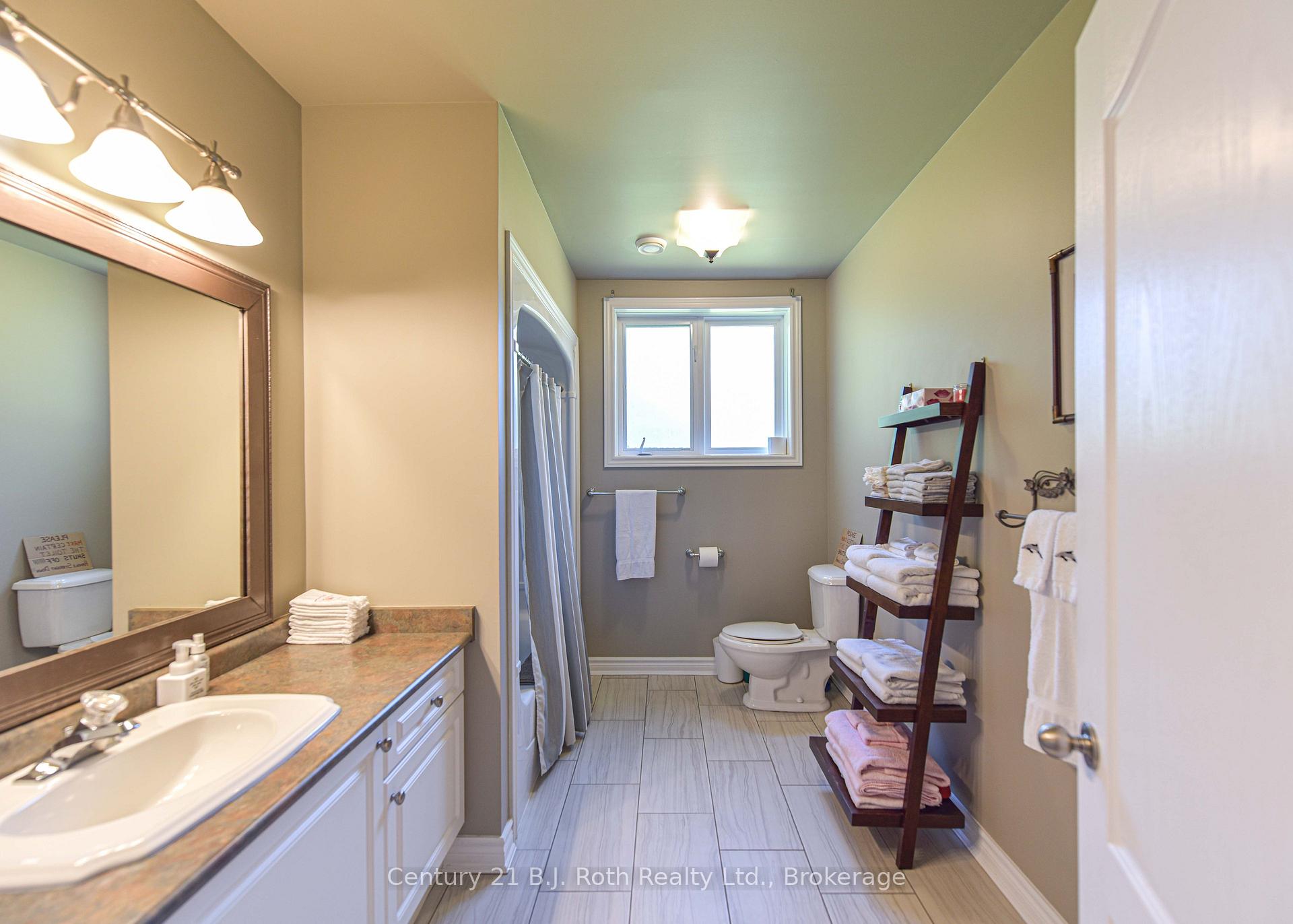 Photo 38 of 1273 Hawk Ridge Crescent, Severn, Rural Severn — HOMEH