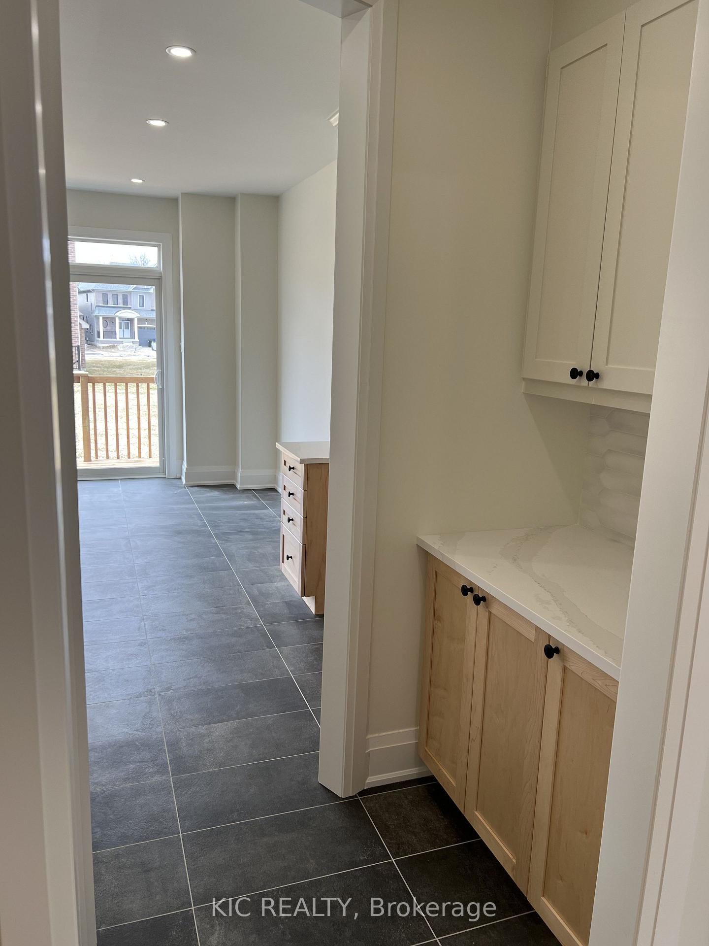 Photo 13 of 93 Baycroft Boulevard, Essa, Angus — HOMEH
