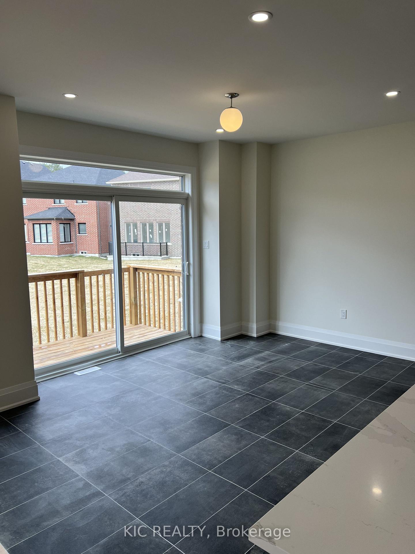 Photo 17 of 93 Baycroft Boulevard, Essa, Angus — HOMEH