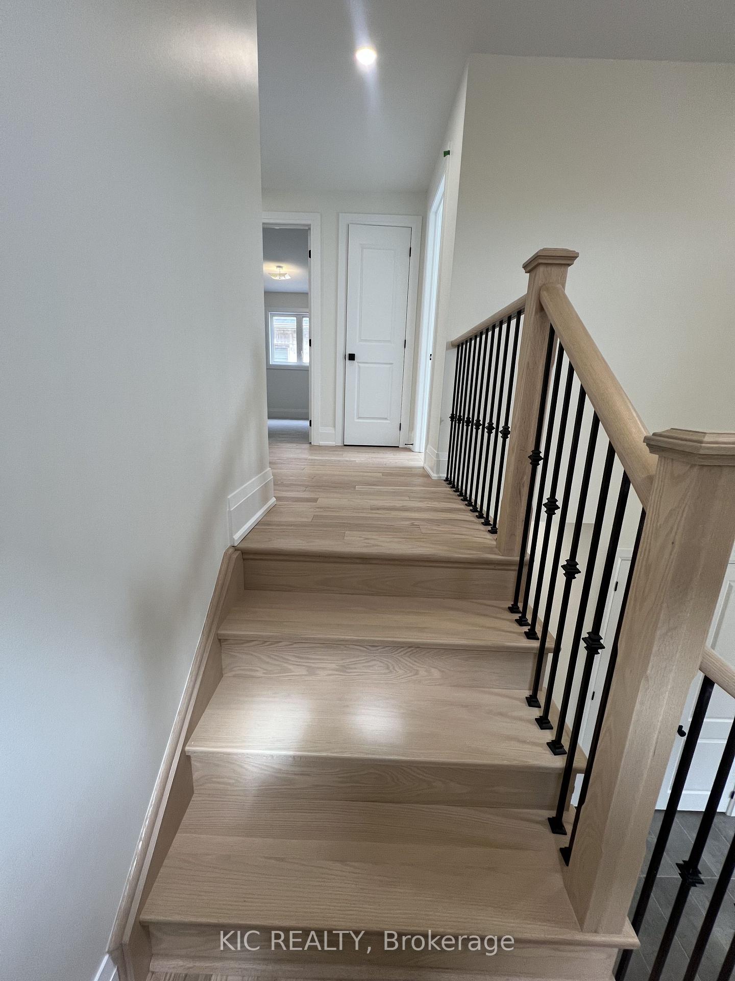 Photo 23 of 93 Baycroft Boulevard, Essa, Angus — HOMEH