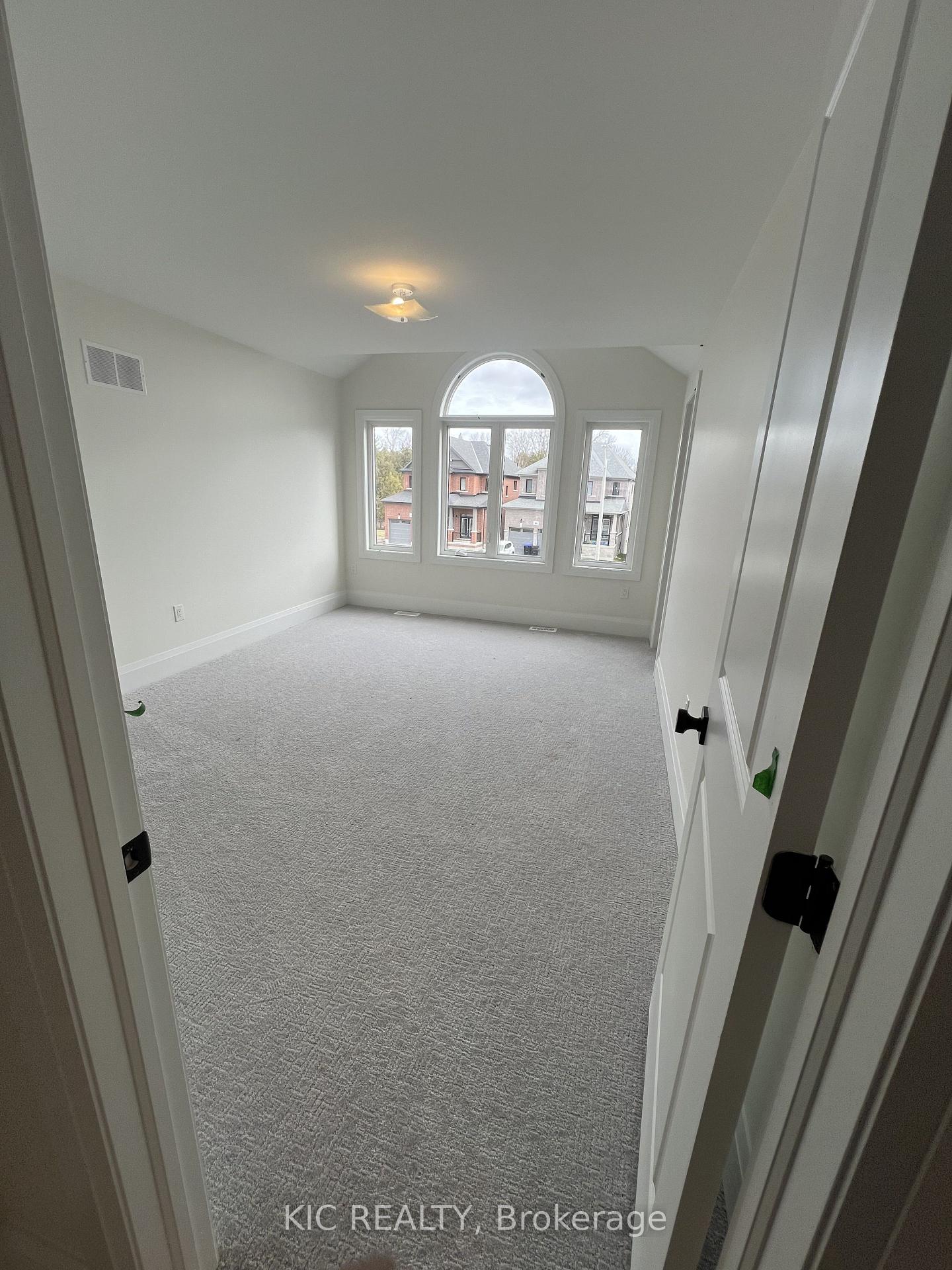 Photo 24 of 93 Baycroft Boulevard, Essa, Angus — HOMEH