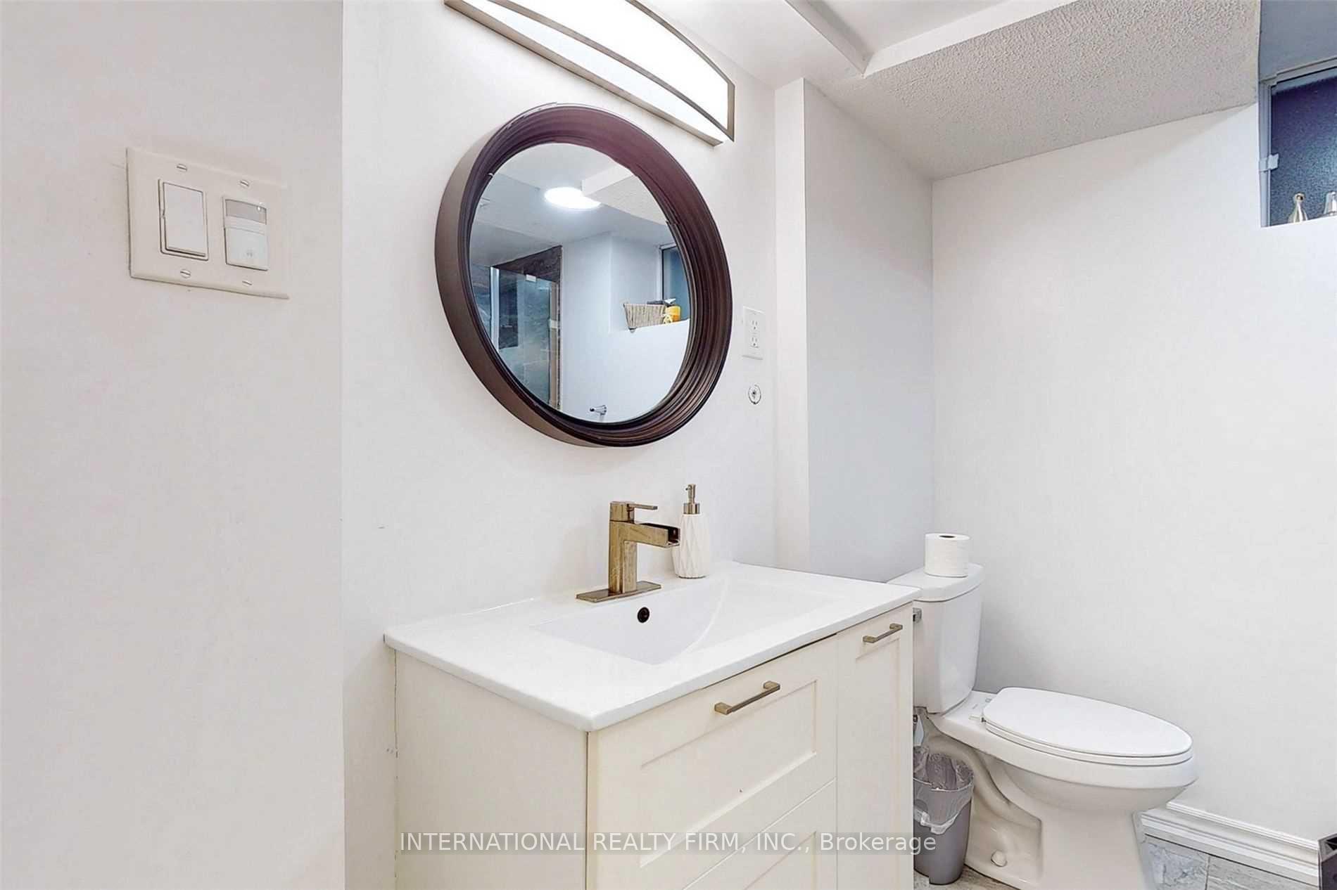 Photo 24 of 297 Gilbert Avenue, Toronto, Caledonia-Fairbank — HOMEH