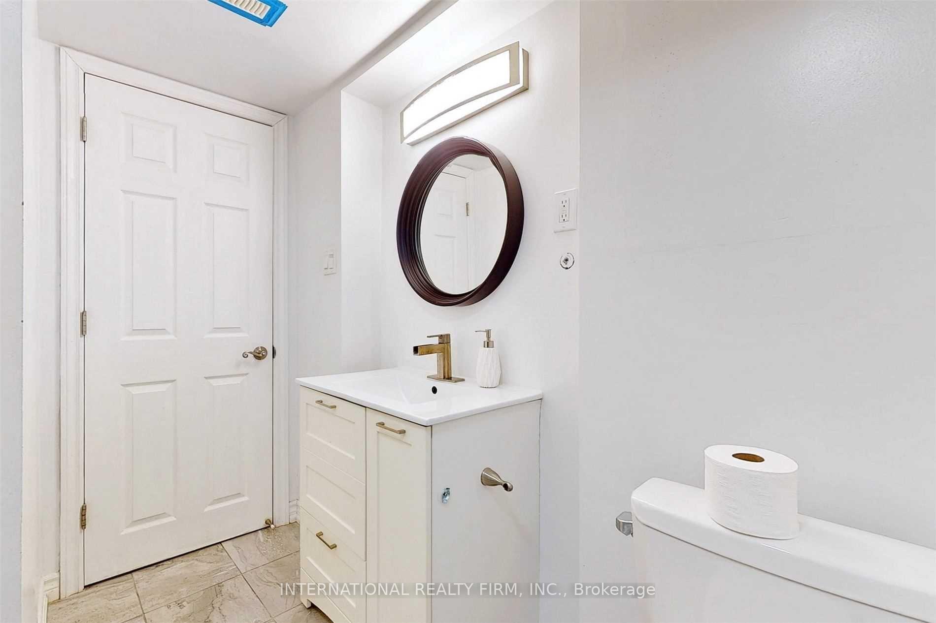 Photo 26 of 297 Gilbert Avenue, Toronto, Caledonia-Fairbank — HOMEH