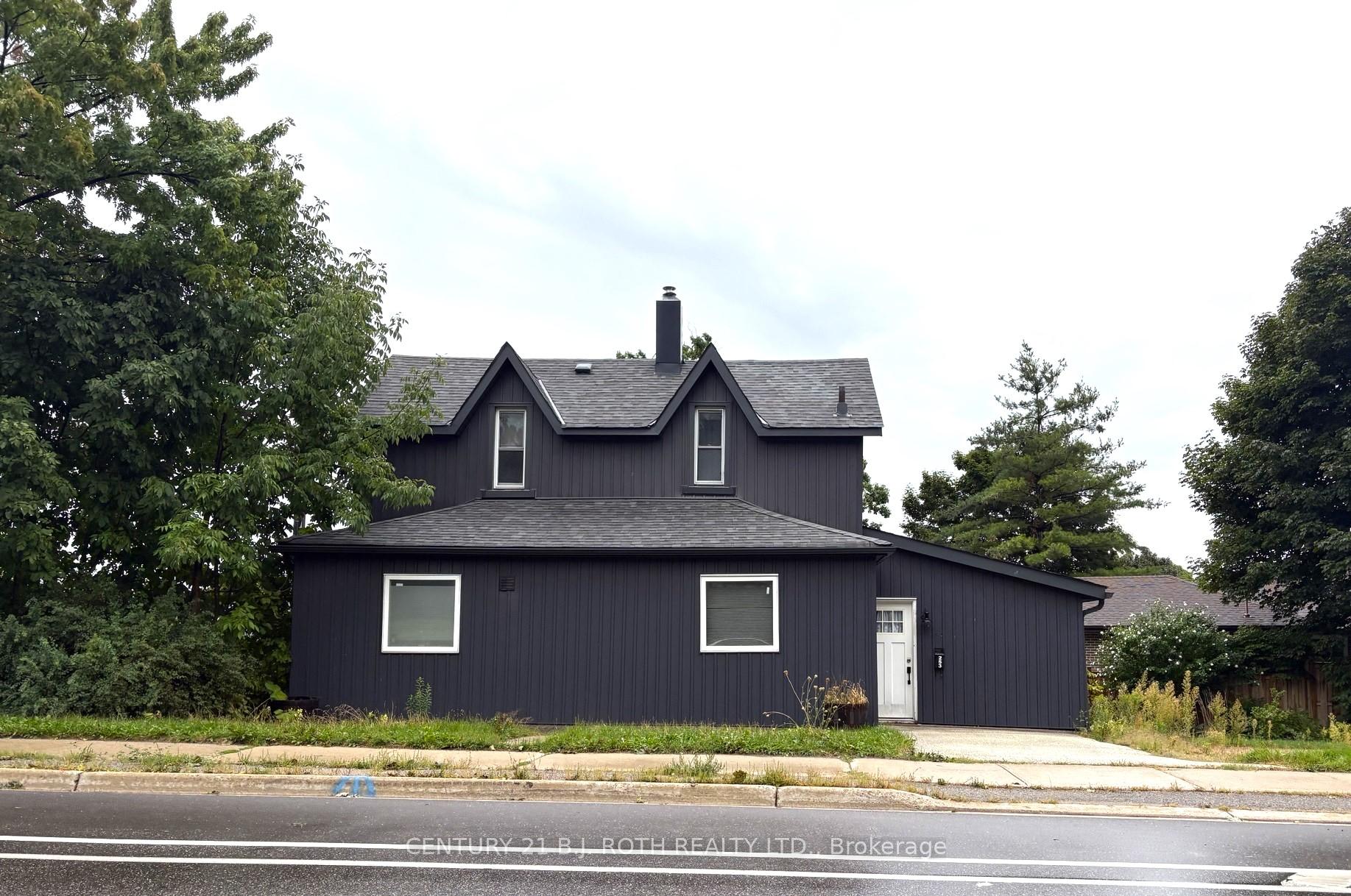Photo 3 of 253 Dunlop Street E, Barrie, North Shore — HOMEH