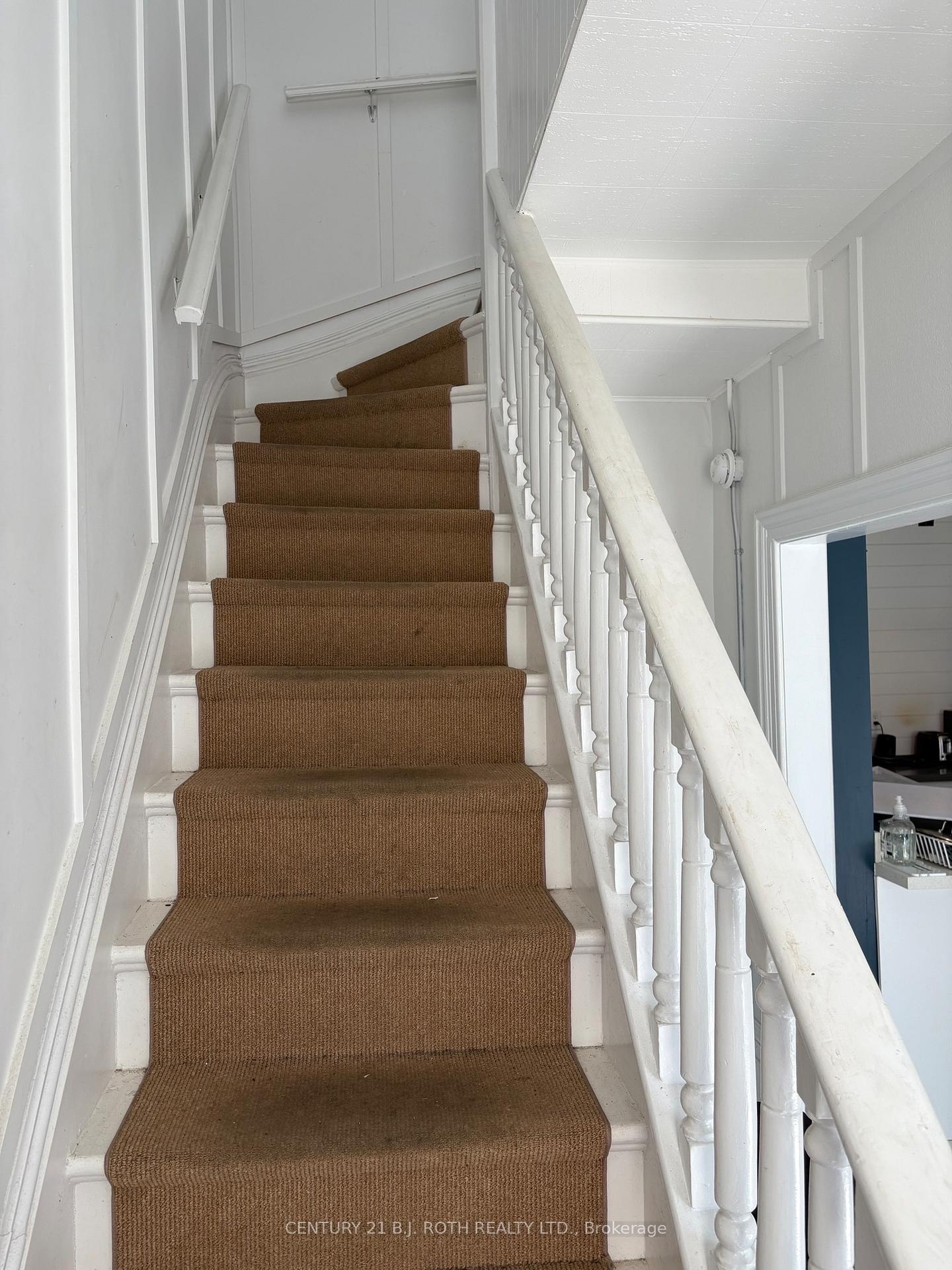Photo 13 of 253 Dunlop Street E, Barrie, North Shore — HOMEH