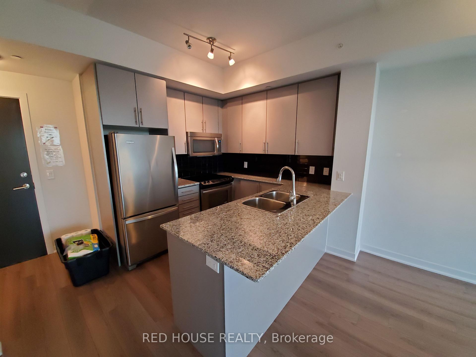 Photo 3 of Unit 1403, 60 Berwick Avenue, Toronto, Yonge-Eglinton — HOMEH