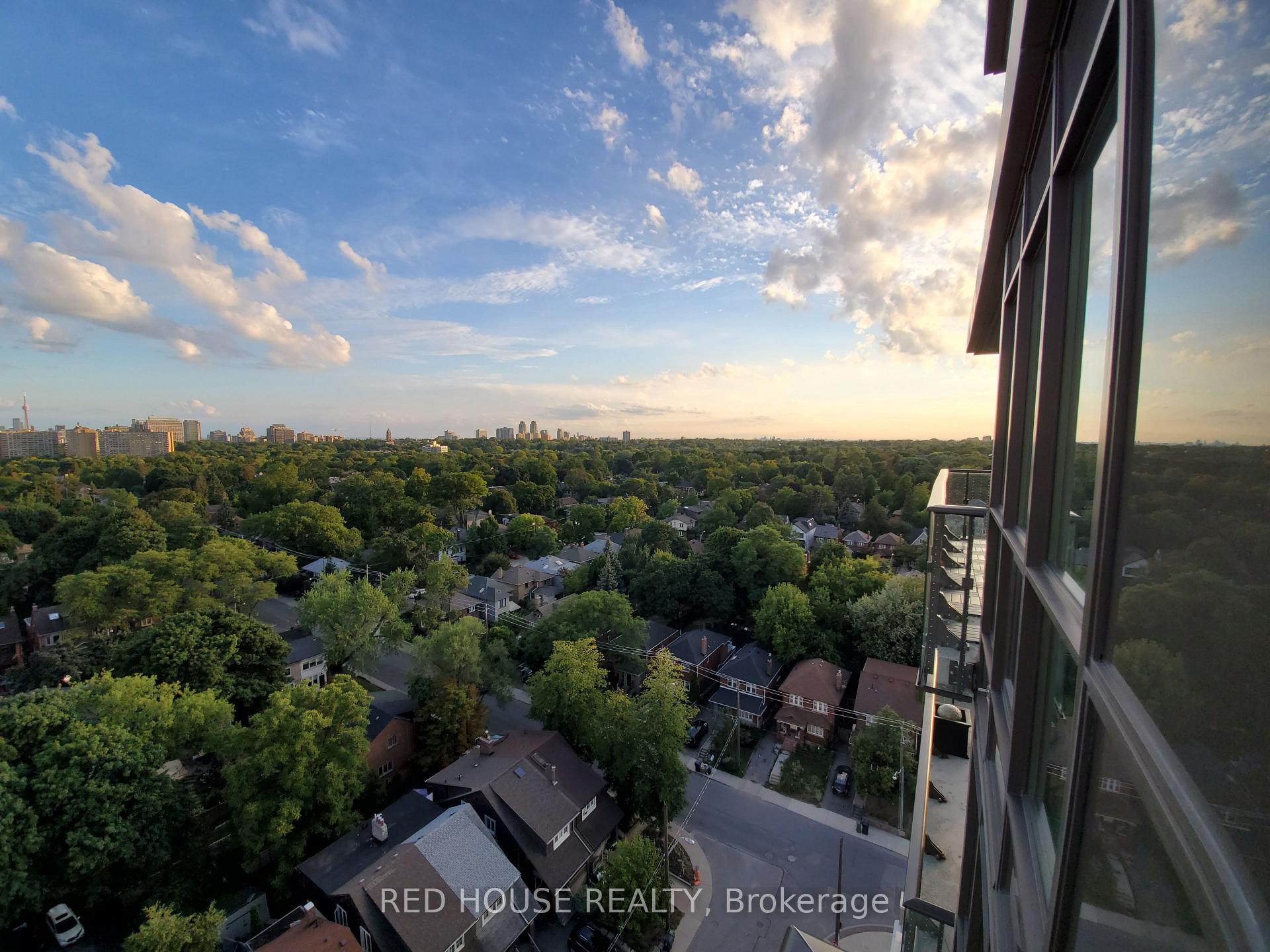Photo 9 of Unit 1403, 60 Berwick Avenue, Toronto, Yonge-Eglinton — HOMEH
