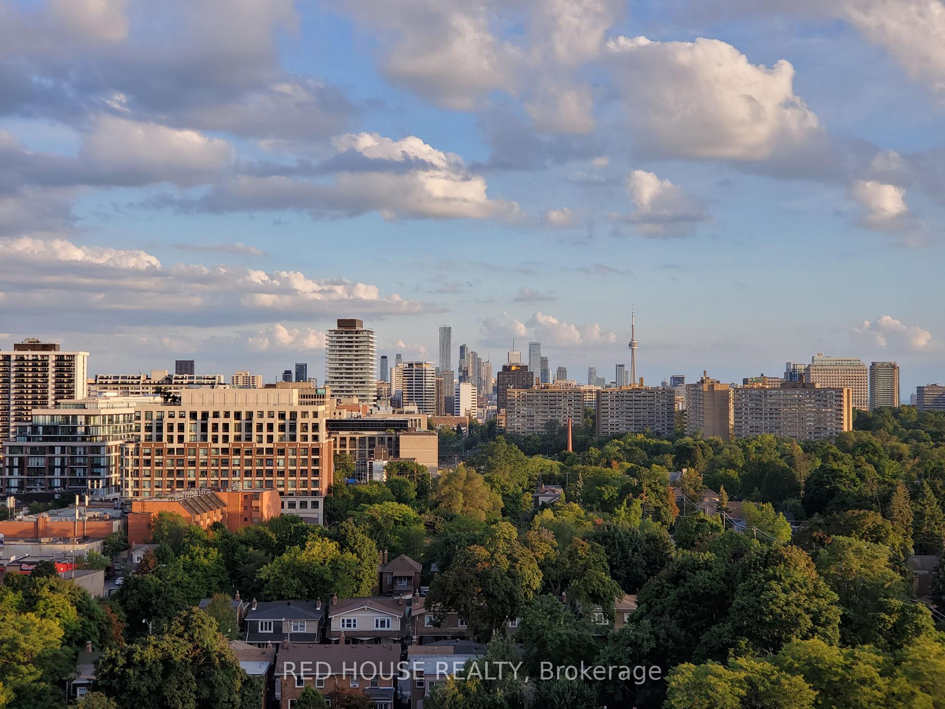 Photo 11 of Unit 1403, 60 Berwick Avenue, Toronto, Yonge-Eglinton — HOMEH
