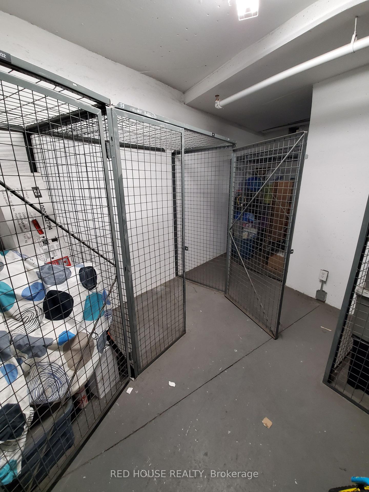 Photo 12 of Unit 1403, 60 Berwick Avenue, Toronto, Yonge-Eglinton — HOMEH