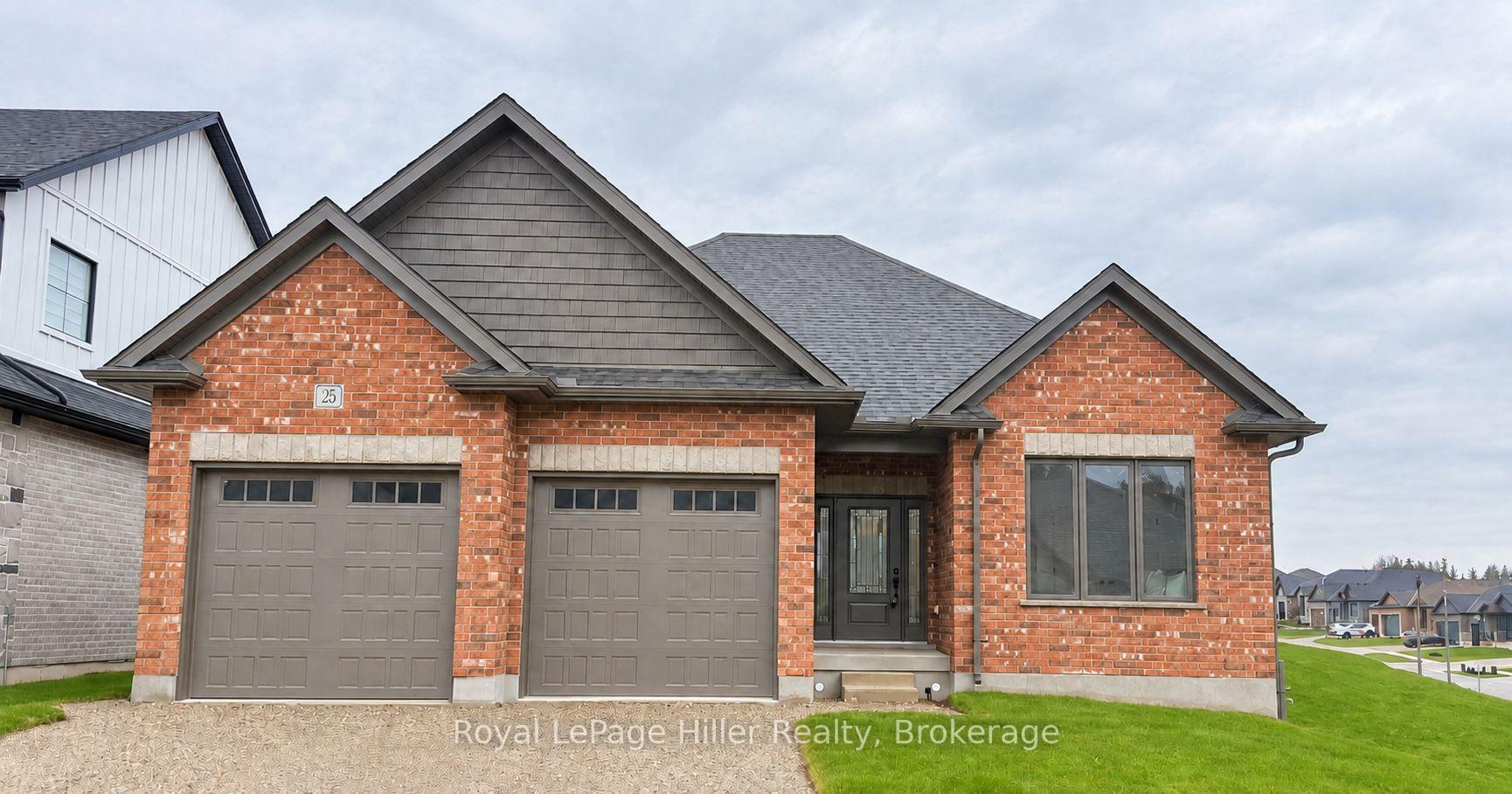 Photo 2 of 25 Avery Place, Perth East, Milverton — HOMEH