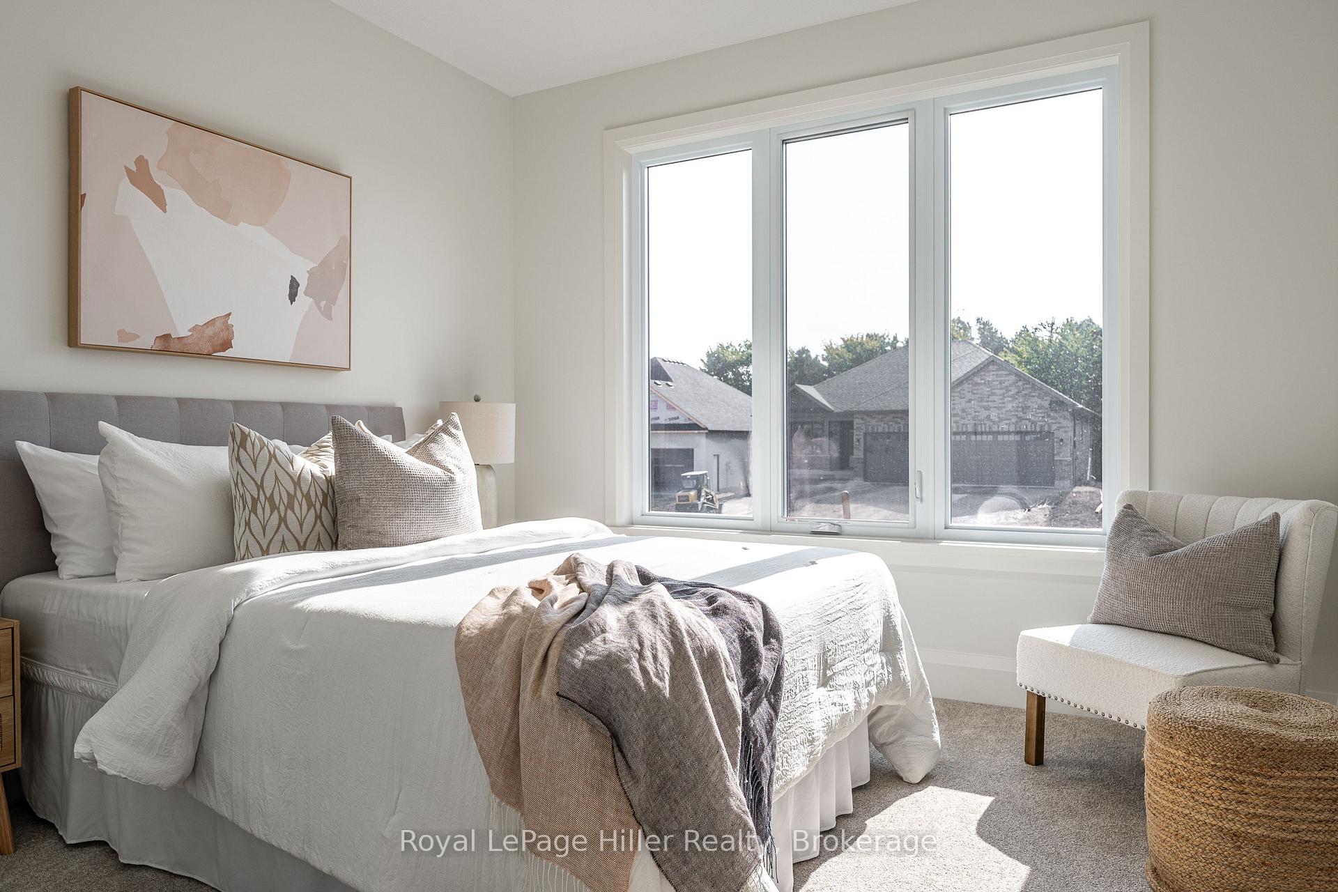 Photo 9 of 25 Avery Place, Perth East, Milverton — HOMEH