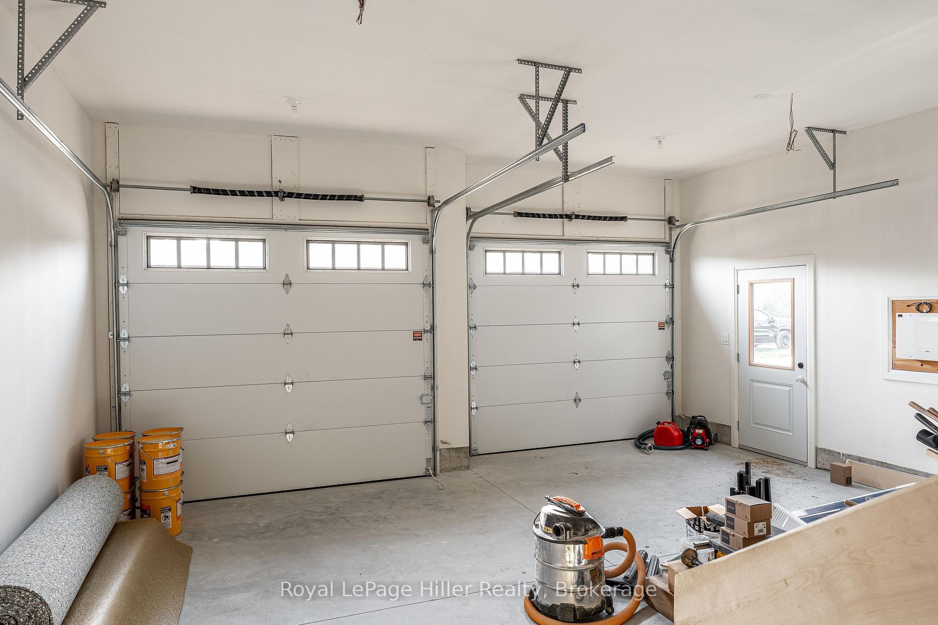 Photo 13 of 25 Avery Place, Perth East, Milverton — HOMEH