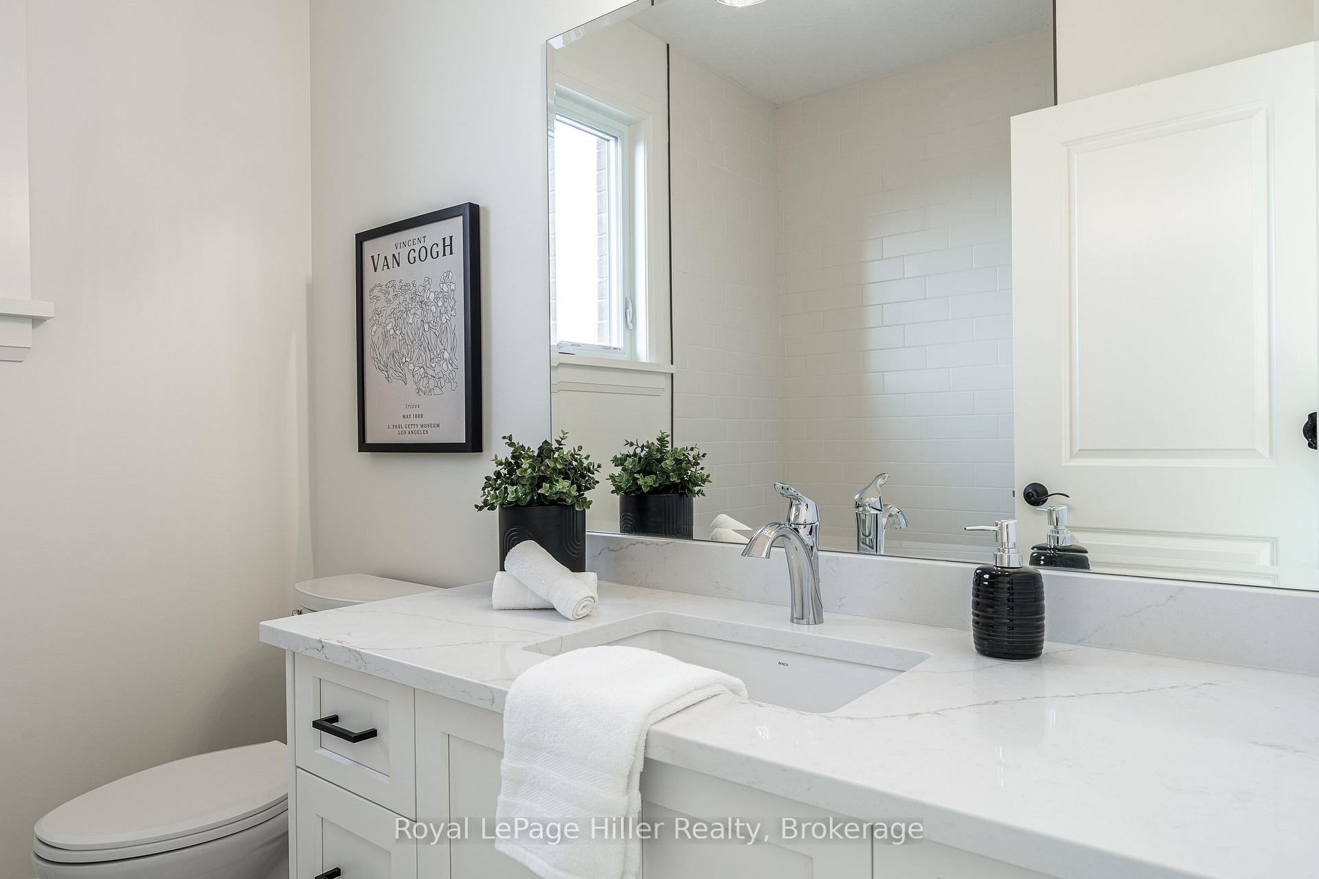 Photo 15 of 25 Avery Place, Perth East, Milverton — HOMEH