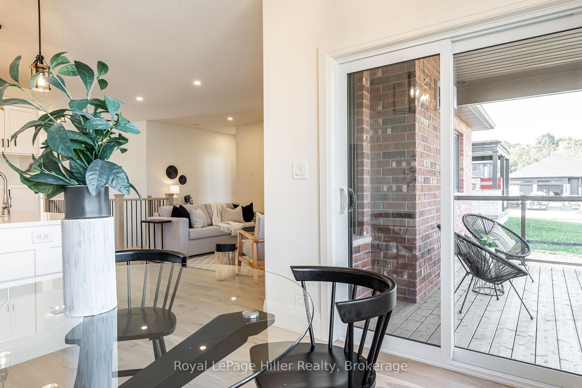Photo 27 of 25 Avery Place, Perth East, Milverton — HOMEH