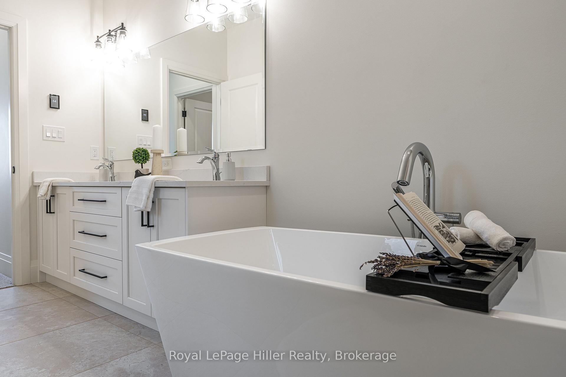 Photo 41 of 25 Avery Place, Perth East, Milverton — HOMEH