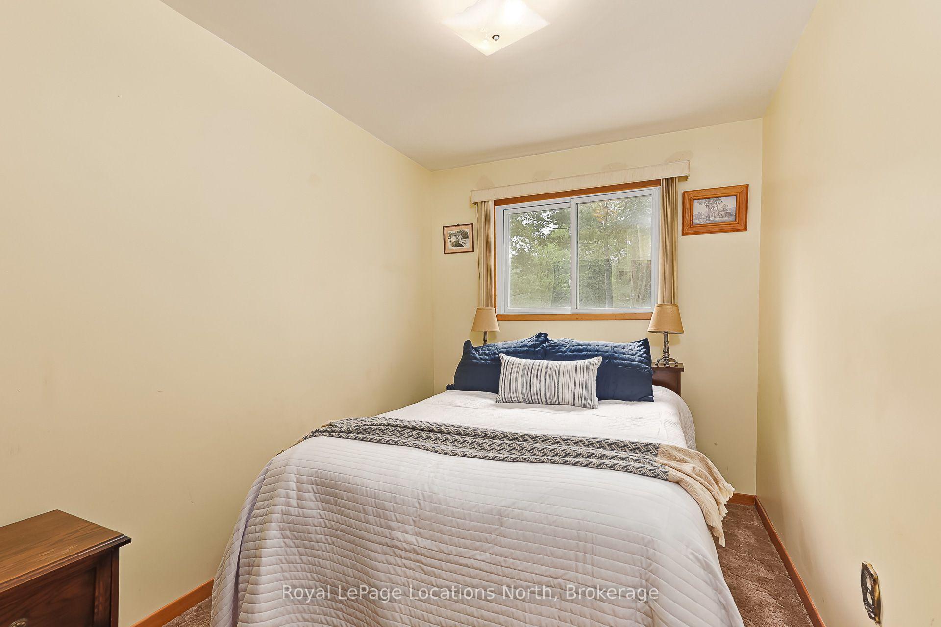 Photo 18 of 26 Stroud Crescent, Wasaga Beach — HOMEH