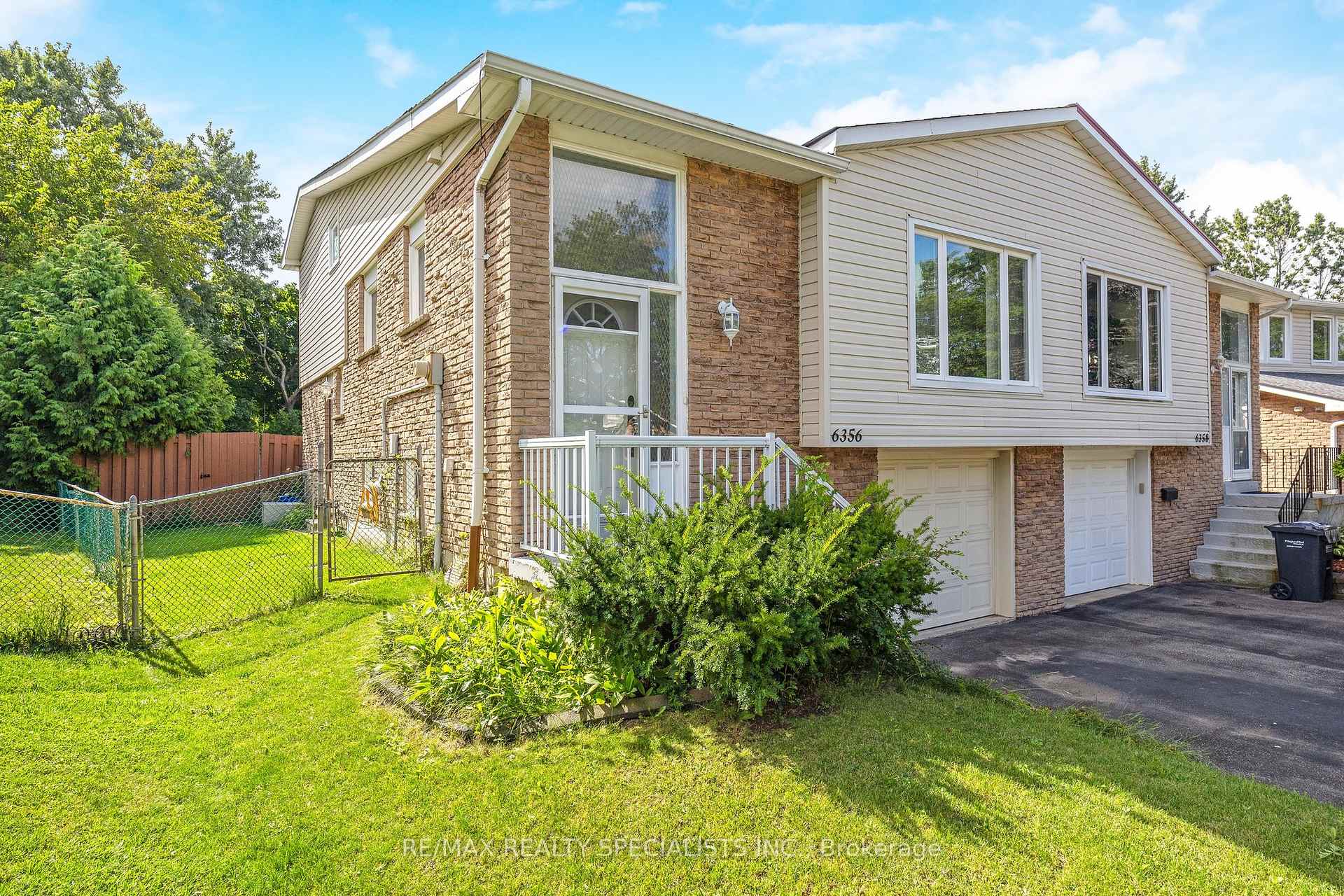 Photo 3 of 6356 Chaumont Crescent, Mississauga, Meadowvale — HOMEH