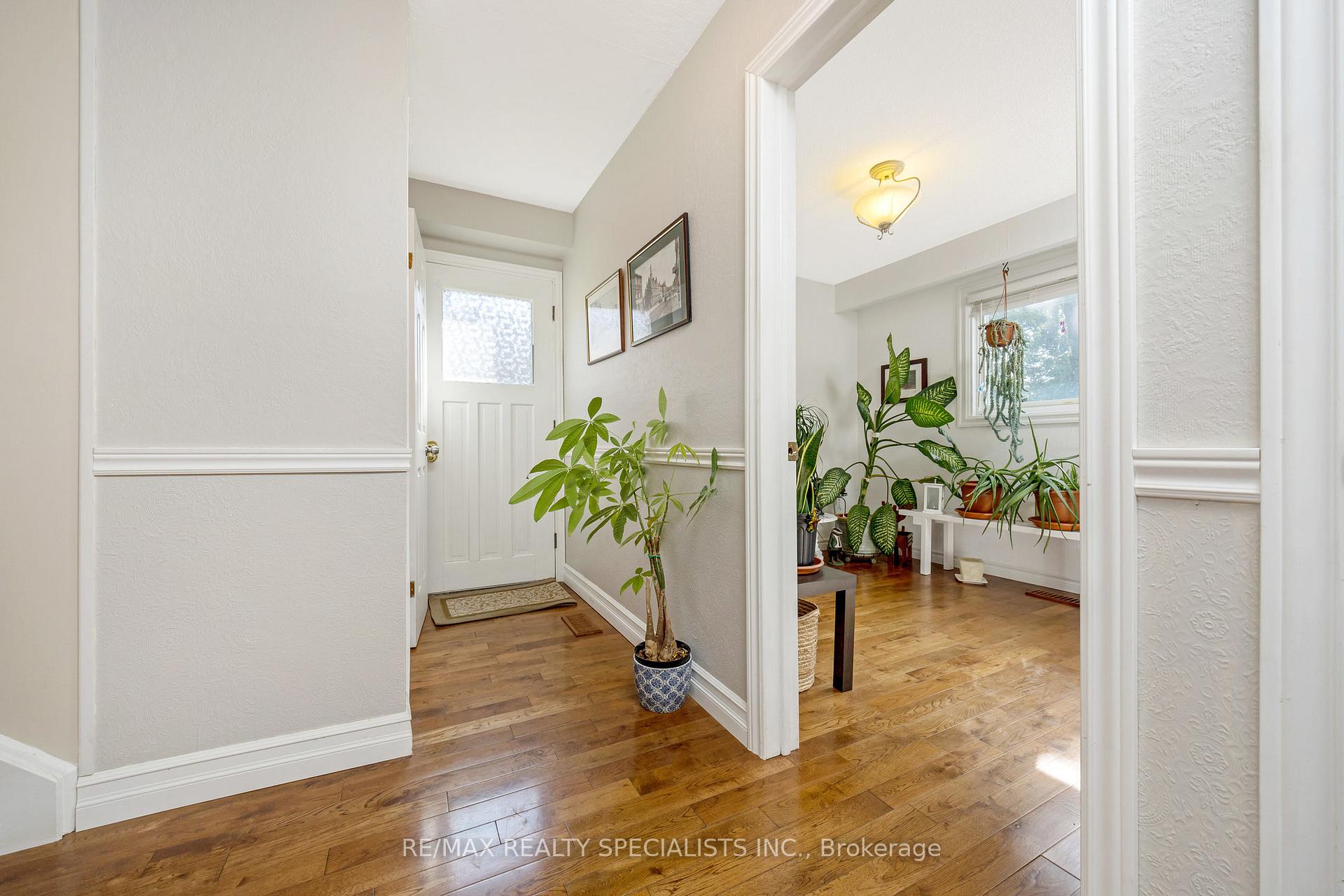 Photo 18 of 6356 Chaumont Crescent, Mississauga, Meadowvale — HOMEH