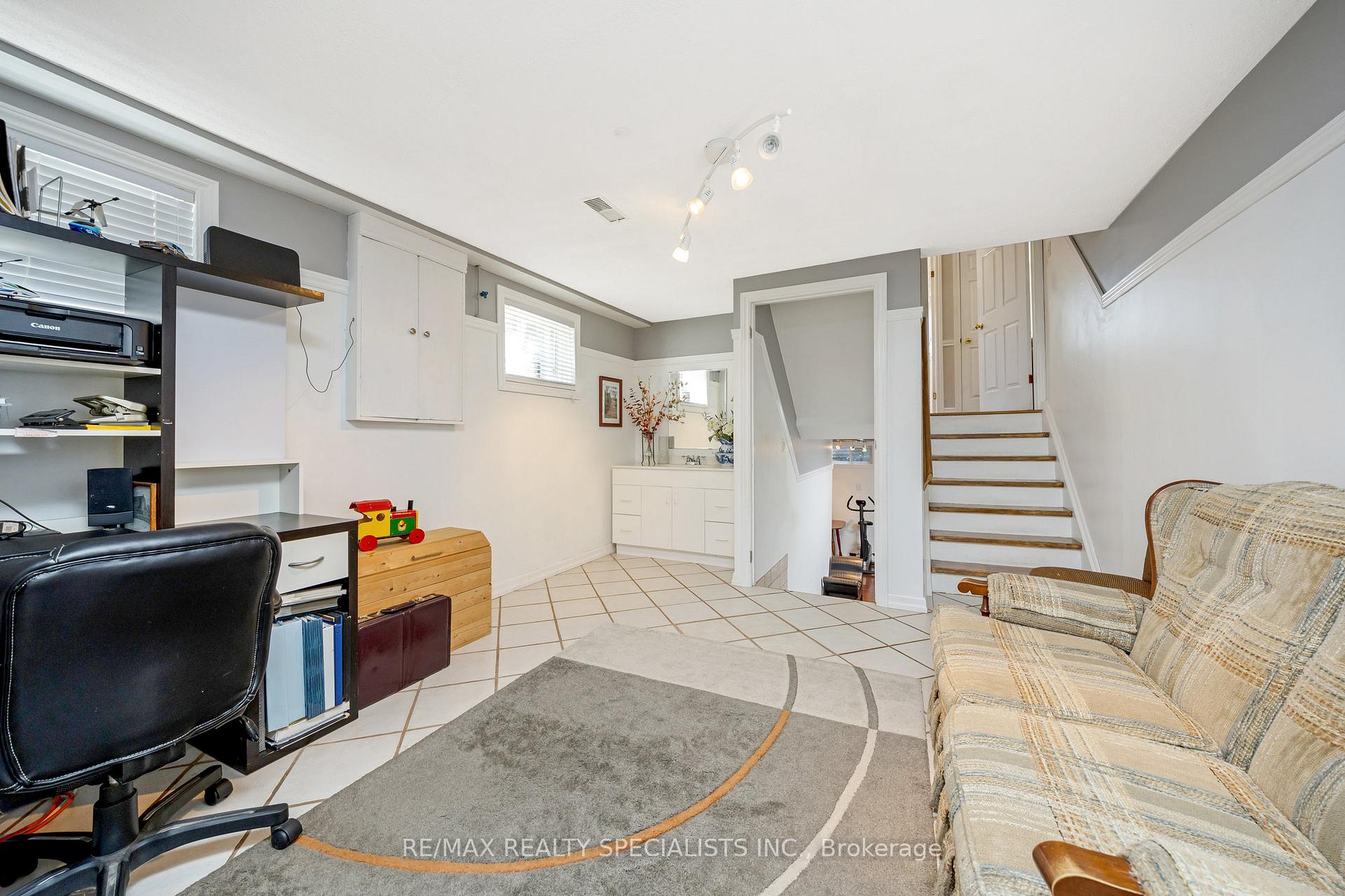 Photo 23 of 6356 Chaumont Crescent, Mississauga, Meadowvale — HOMEH