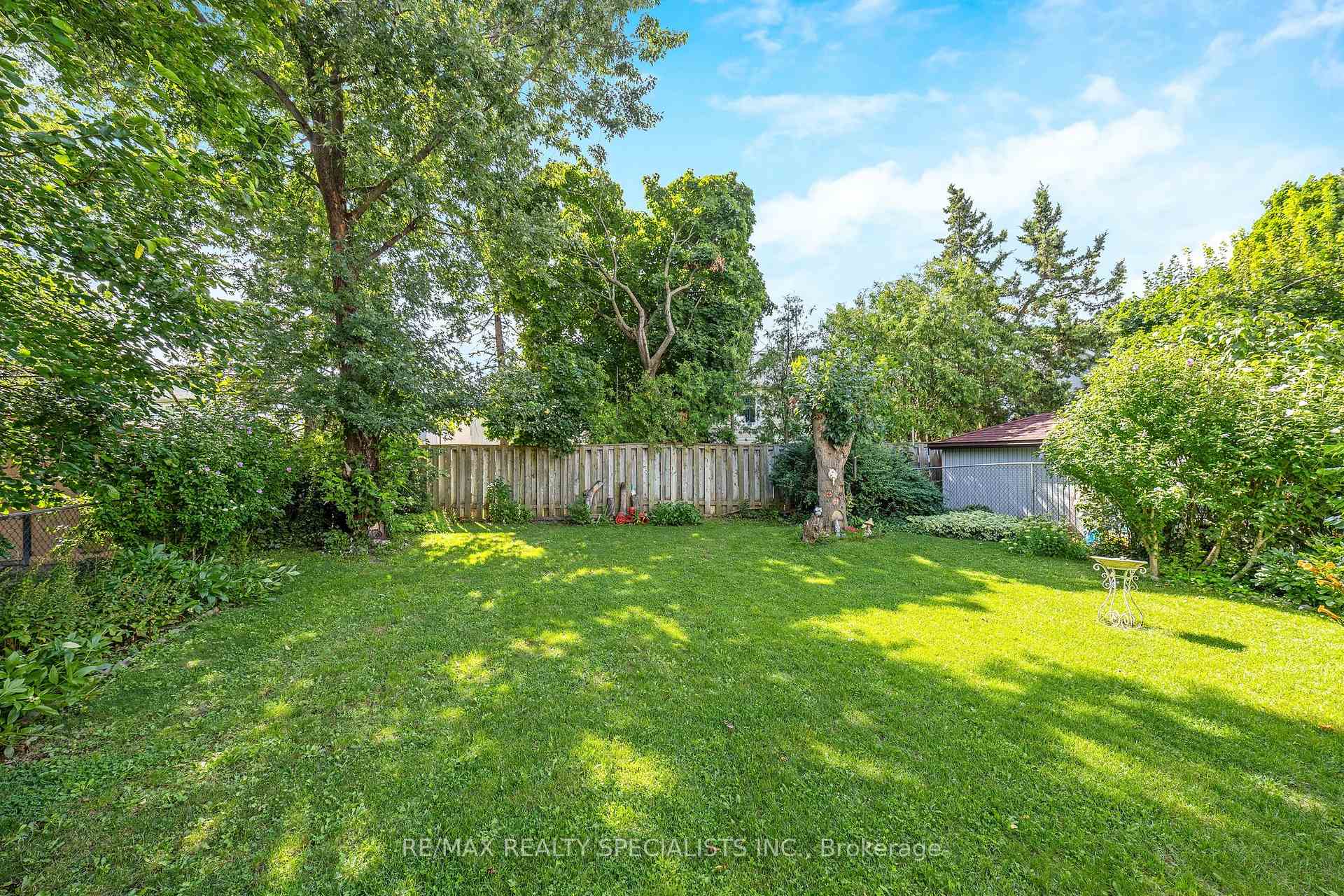 Photo 35 of 6356 Chaumont Crescent, Mississauga, Meadowvale — HOMEH